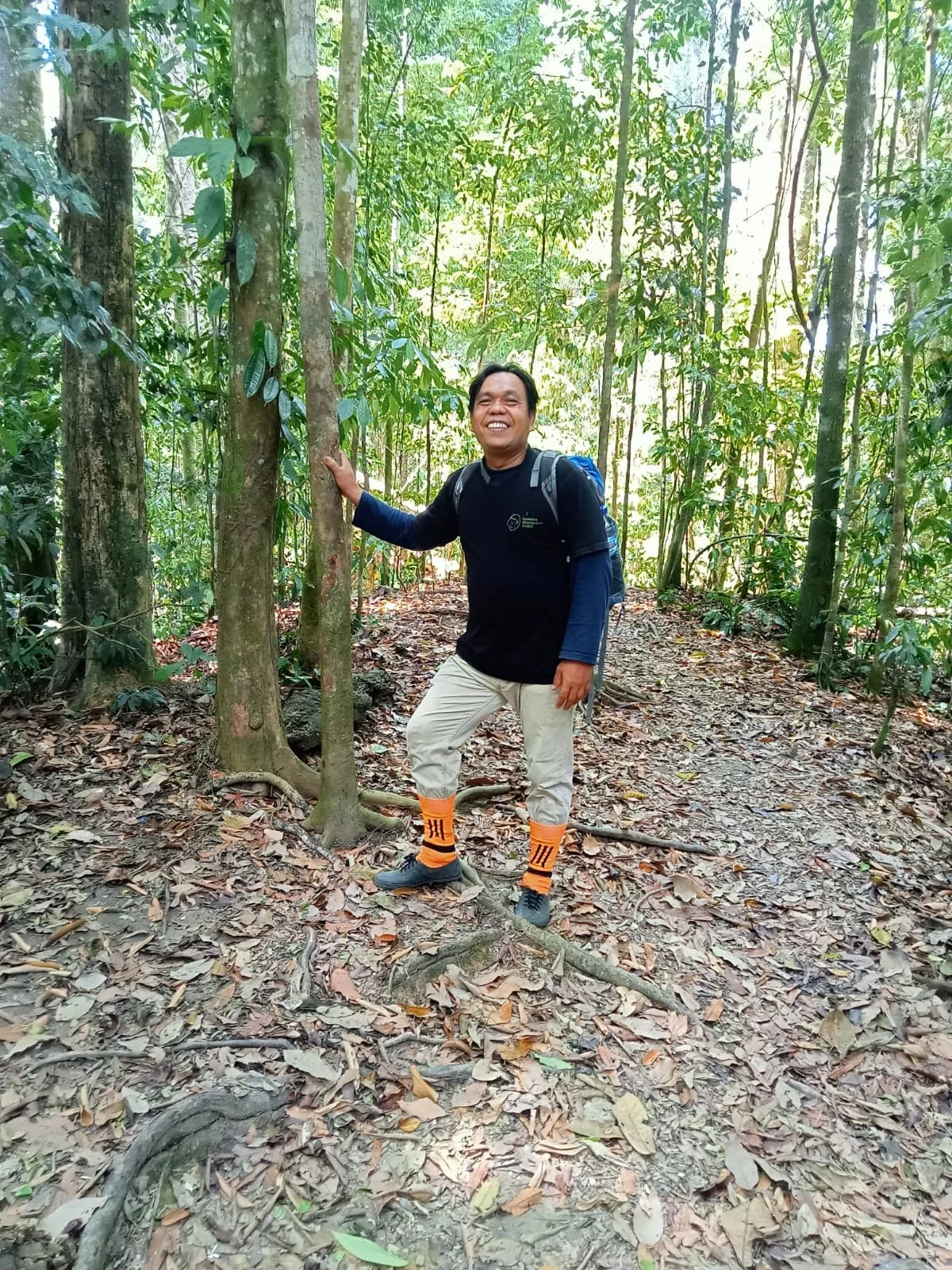 Ahmad (Certified Jungle Guide) - Sumatra Orangutan Treks Bukit Lawang 