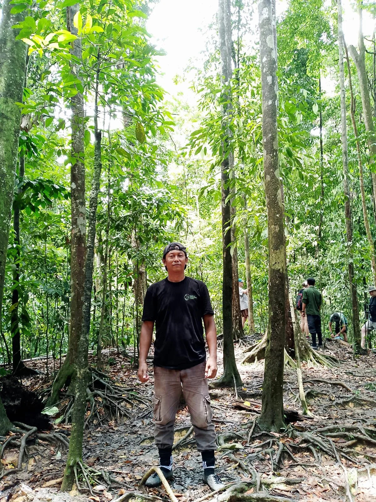 Bambang (Assistant Jungle Guide (Hery’s Uncle)) - Sumatra Orangutan Treks Bukit Lawang 