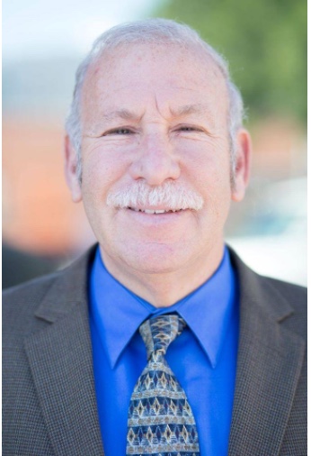 Board Member Scott Schmerelson