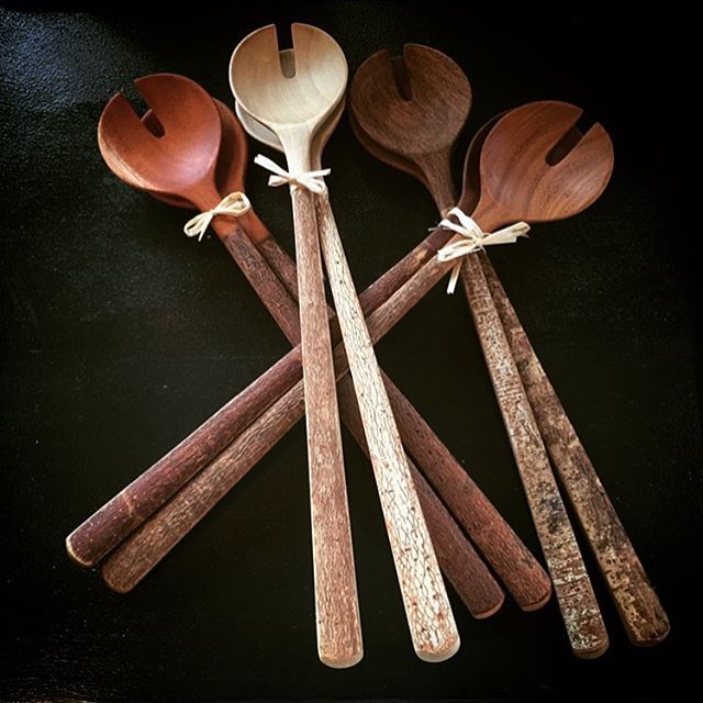 Back yard picnic ready with these gorgeous serving spoons! .
.
.
.
.
#shopojai #shoplocal #shopsmall #woodenspoon #rustickitchen #picnic #hosting #gifts #giftideas #ojai #ojaivibes