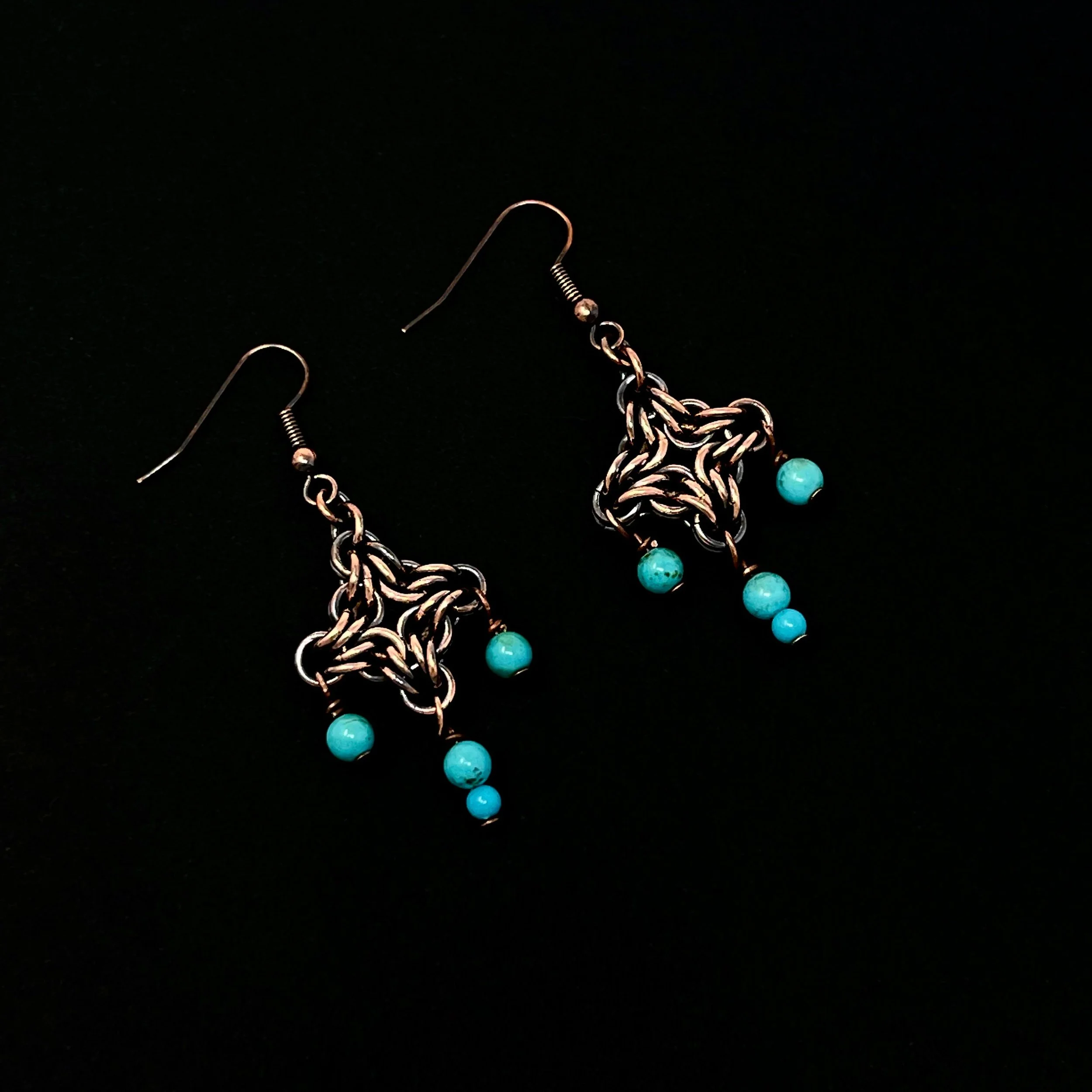 Chainmaille copper jump ring earrings with Turquoise beads — $45