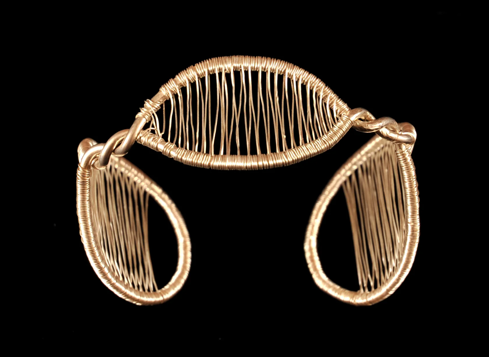 Silver wire bracelet top view.jpg