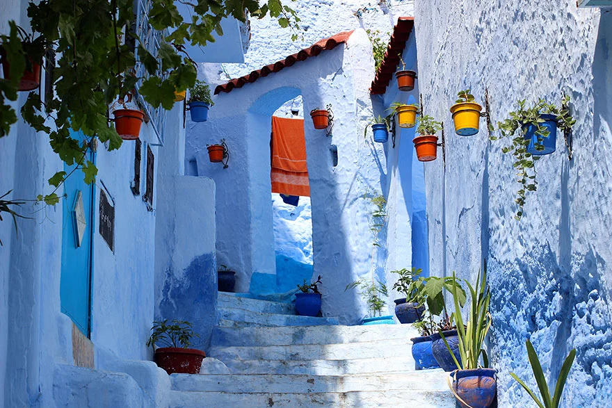 blue-streets-of-chefchaouen-morocco-15.jpg
