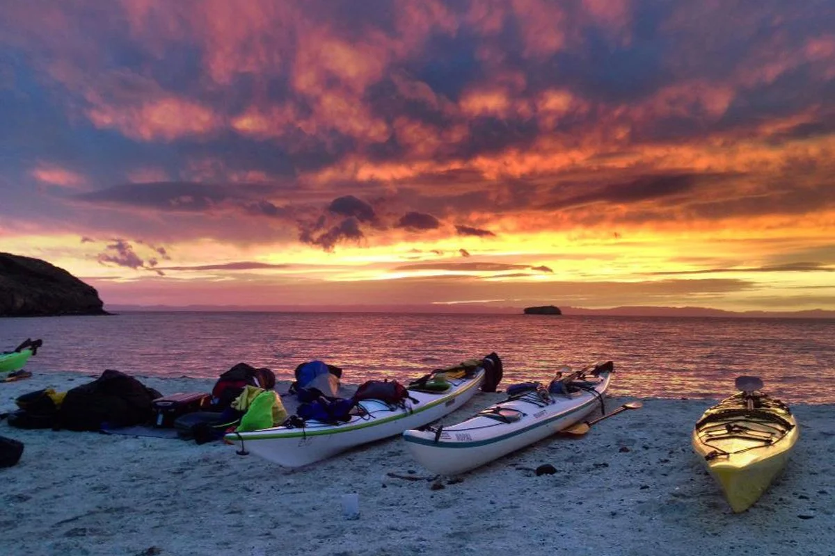 Kayak sunset.jpg