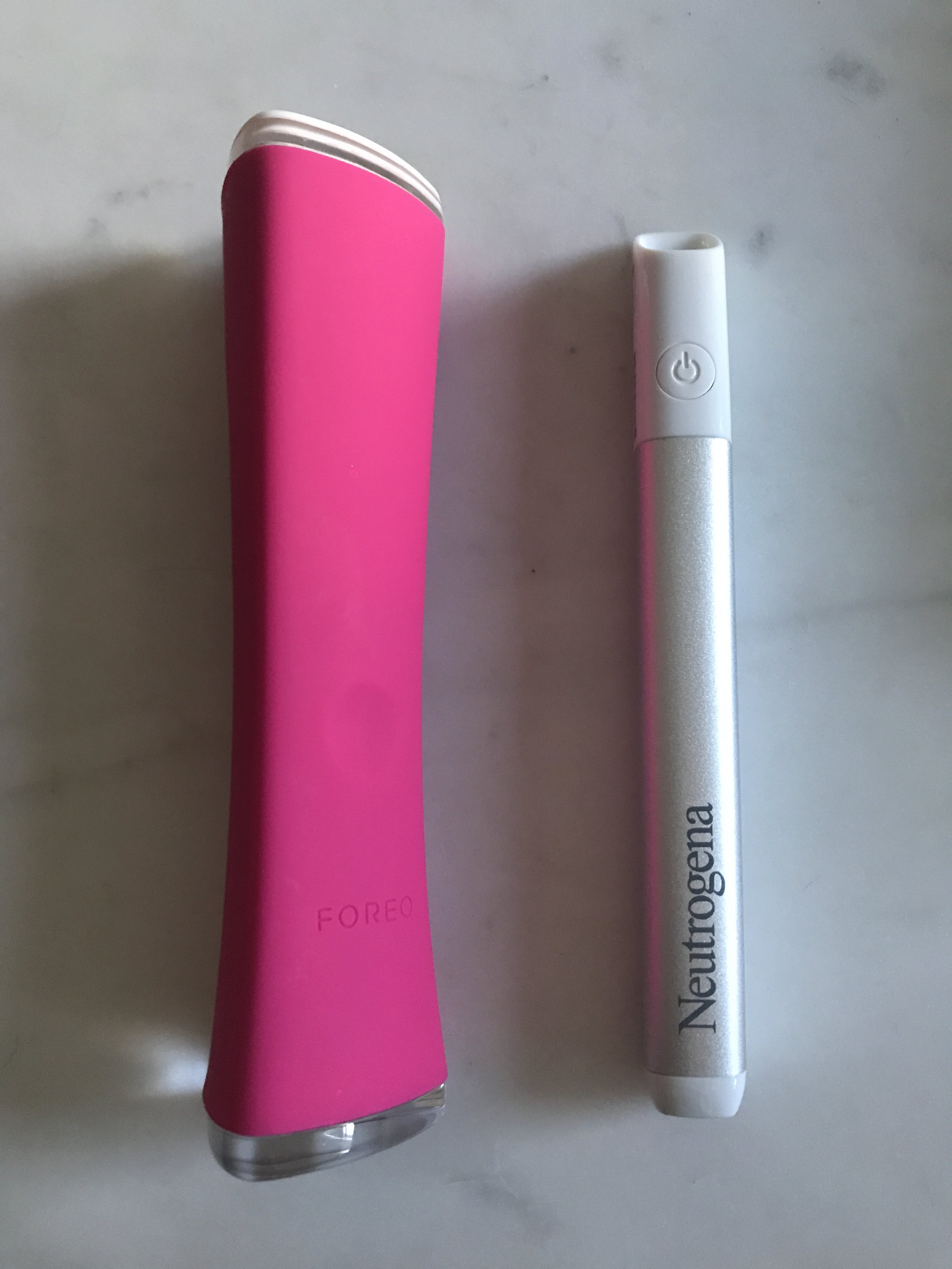 neutrogena light therapy pen for cystic acne