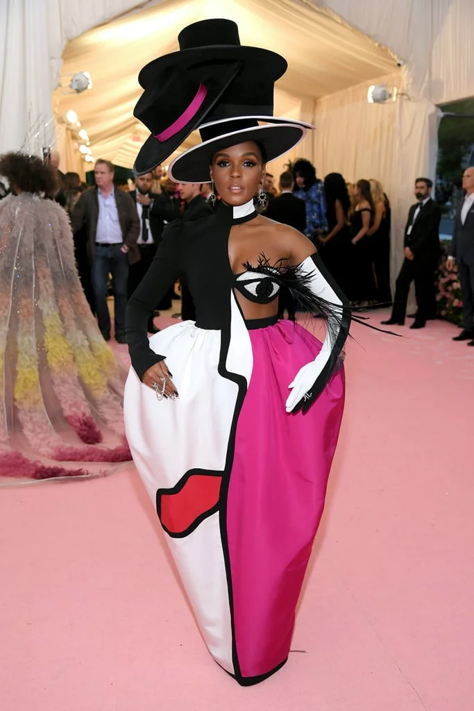Never one to shy away from taking fashion risks, Janelle looked like a piece of art.