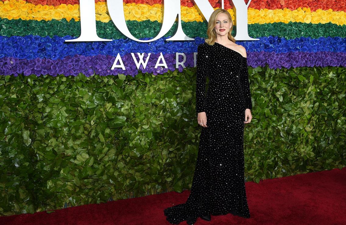 I don’t know what’s more exciting - Laura’s return to Broadway in 2020 or her beef with Audra McDonald .