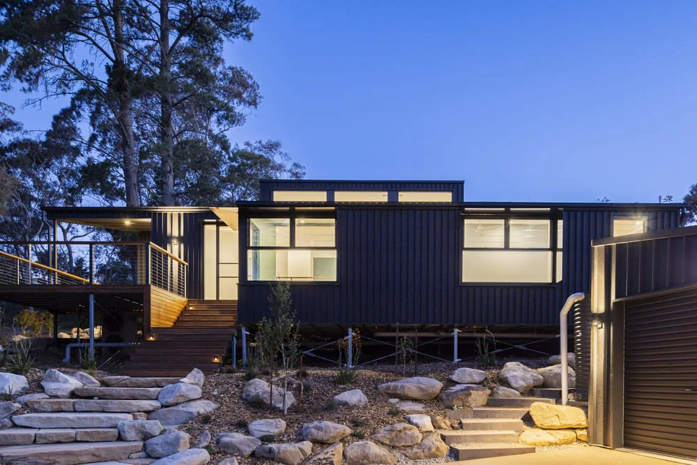Excellence in prefabricated building - Under $750,000
