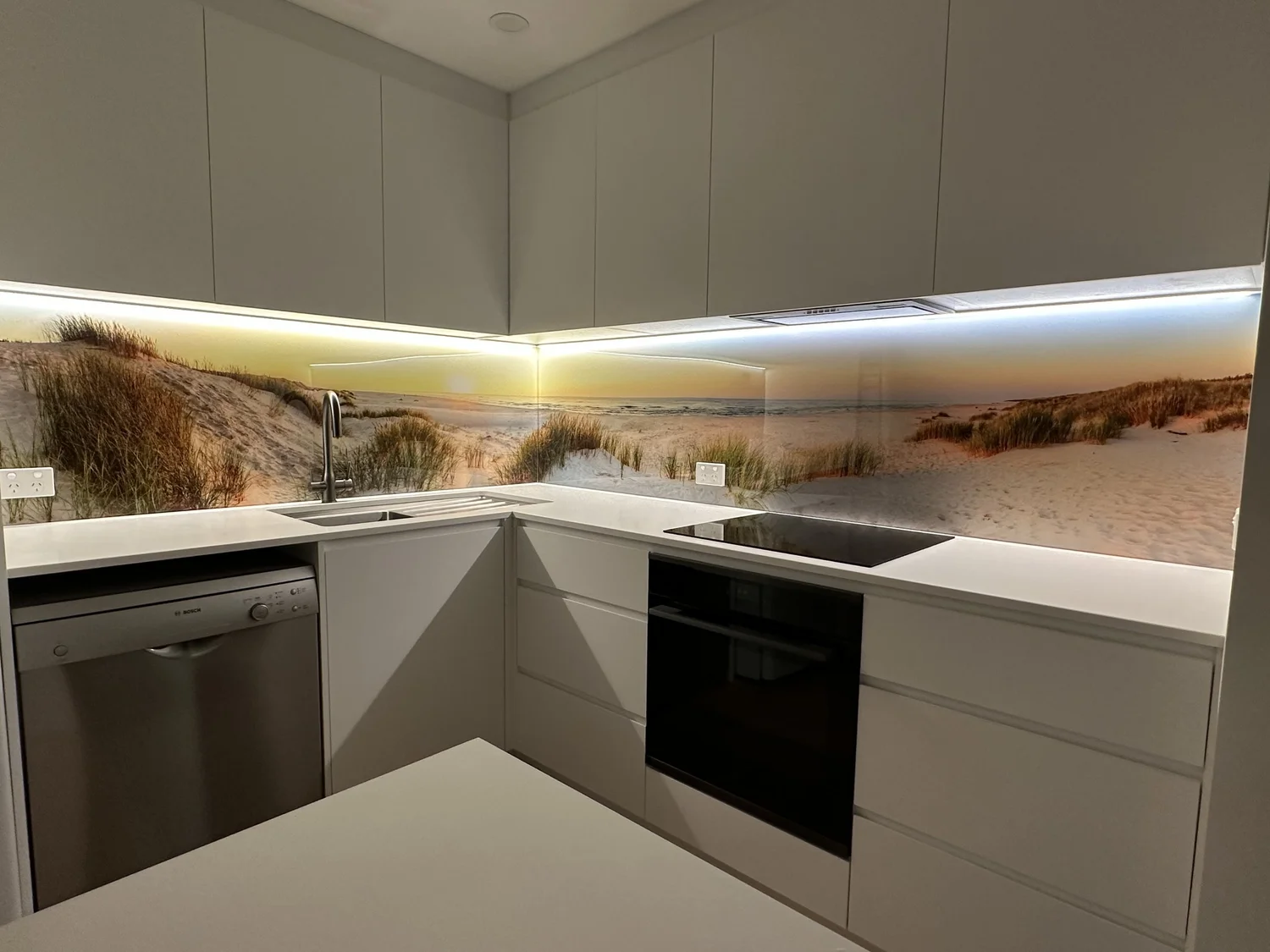 Innovative Splashbacks | Custom Acrylic Splashbacks & Wall Panels ...