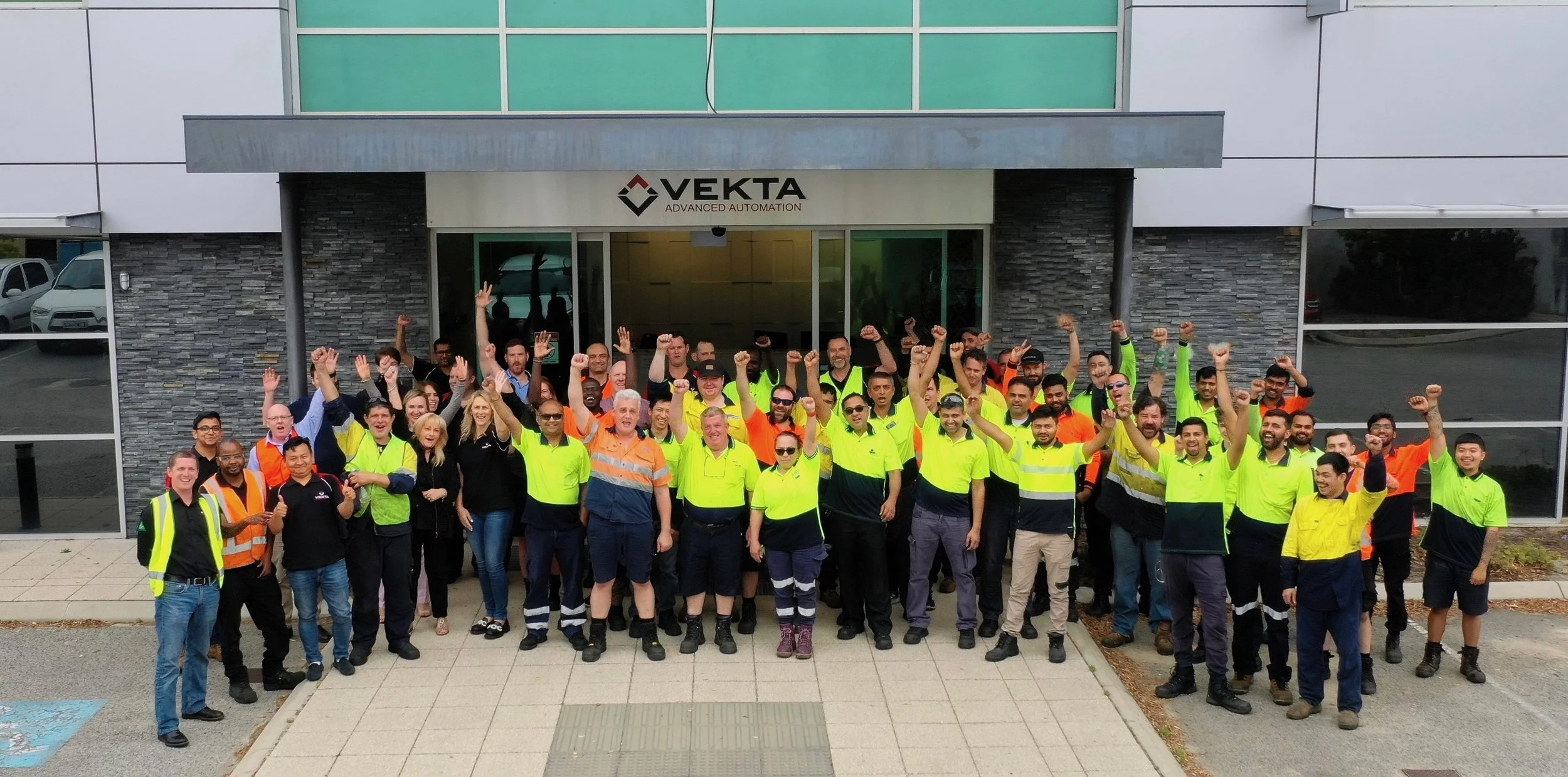 Vekta Team at Work - 3.JPEG