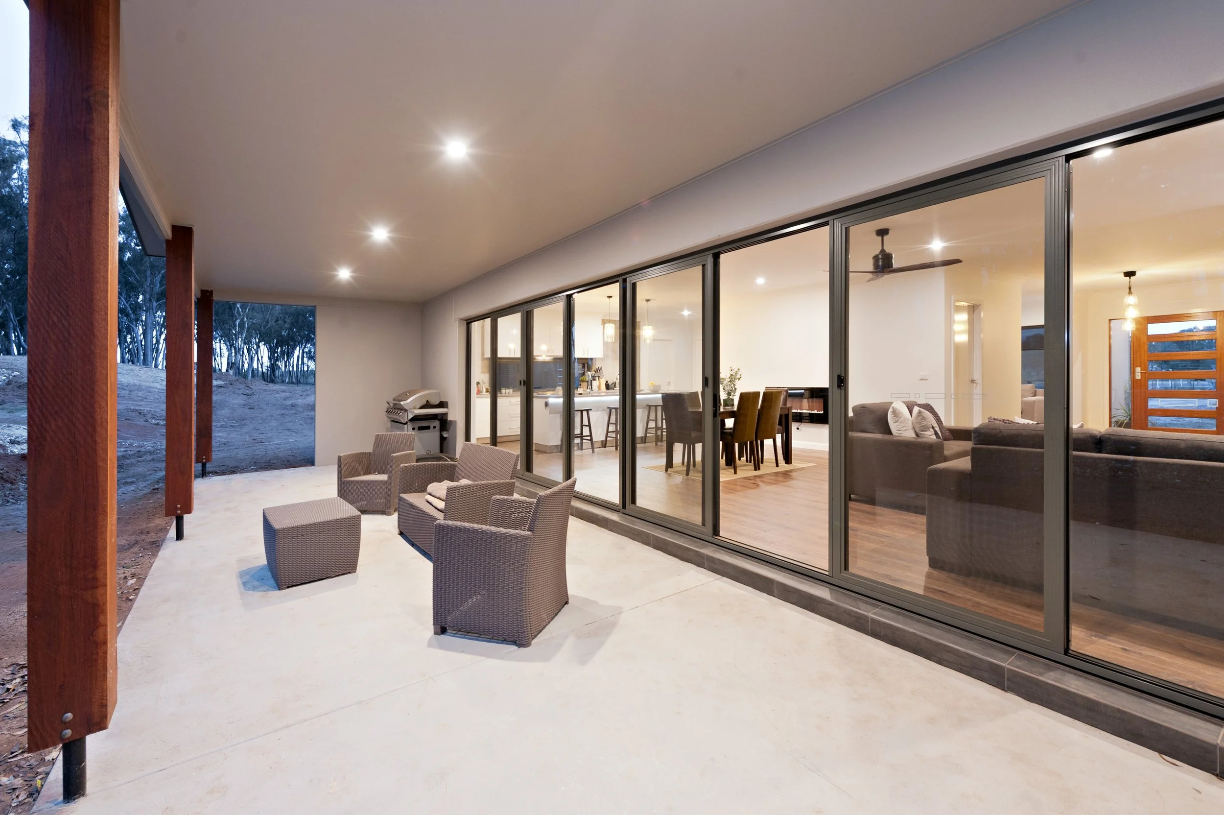 8 Parklands Ave Murrumbateman040.jpg