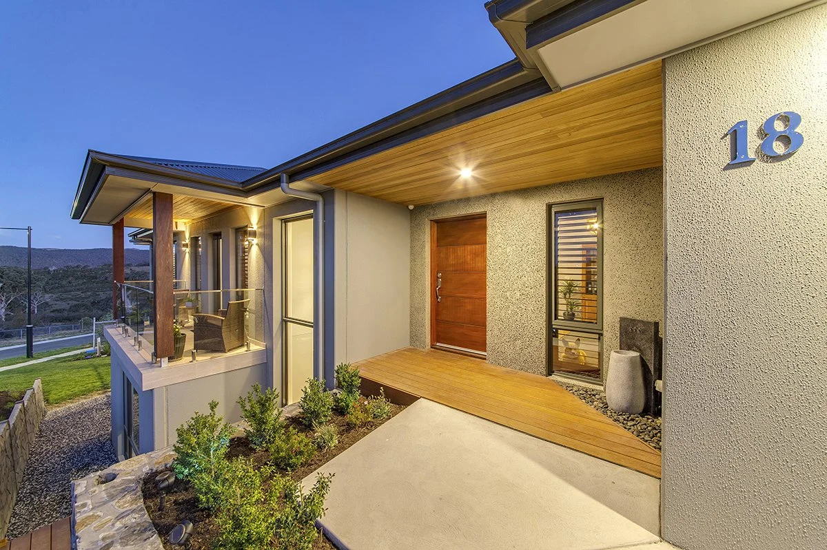 Googong 18 Connolly Street_22 Front view polished panel.jpg