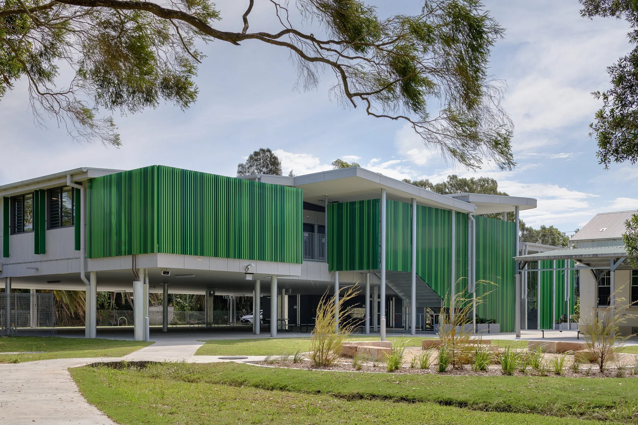 Excellence in prefabricated building - Education