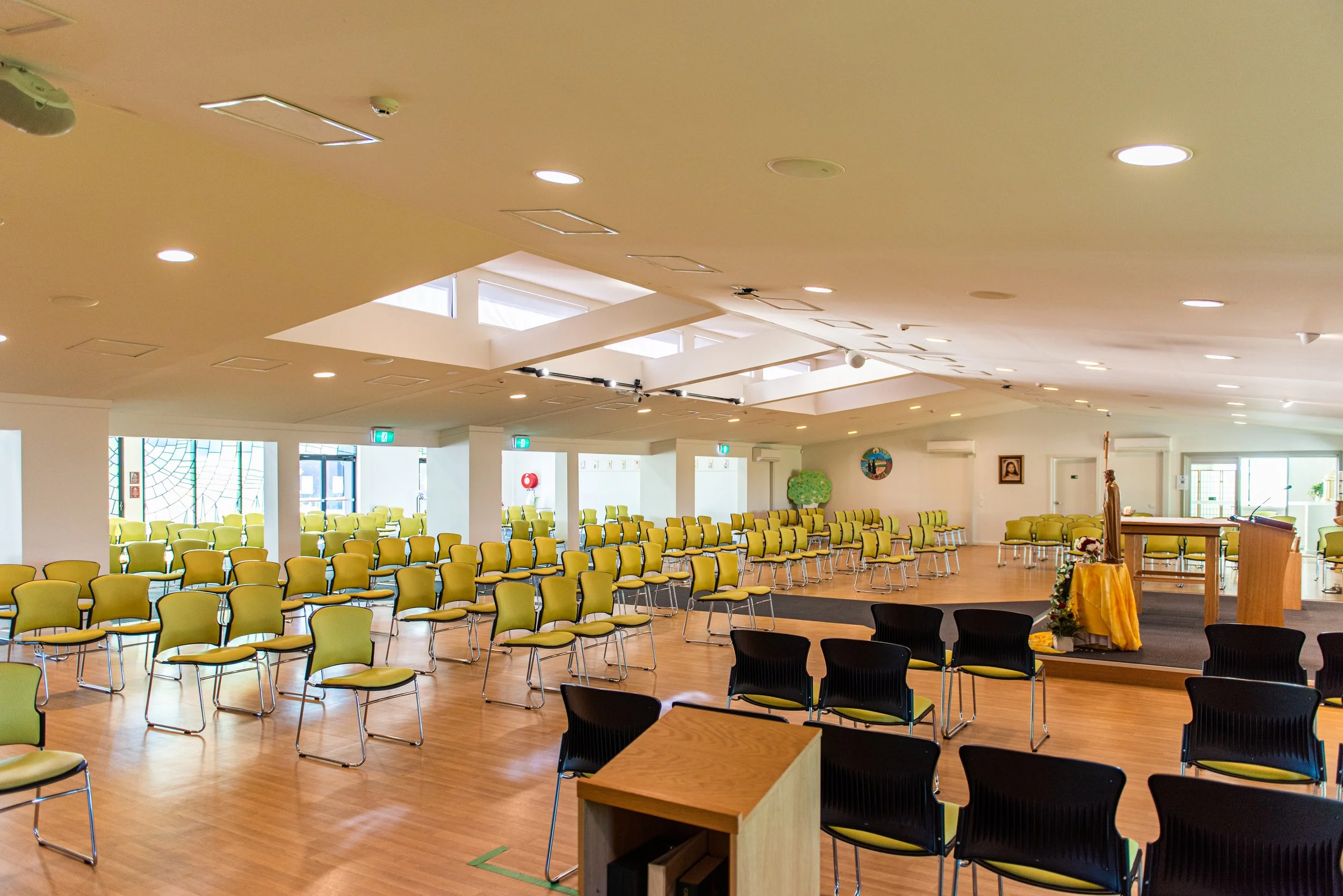 St Mary MacKillop Church (7) copy.JPG