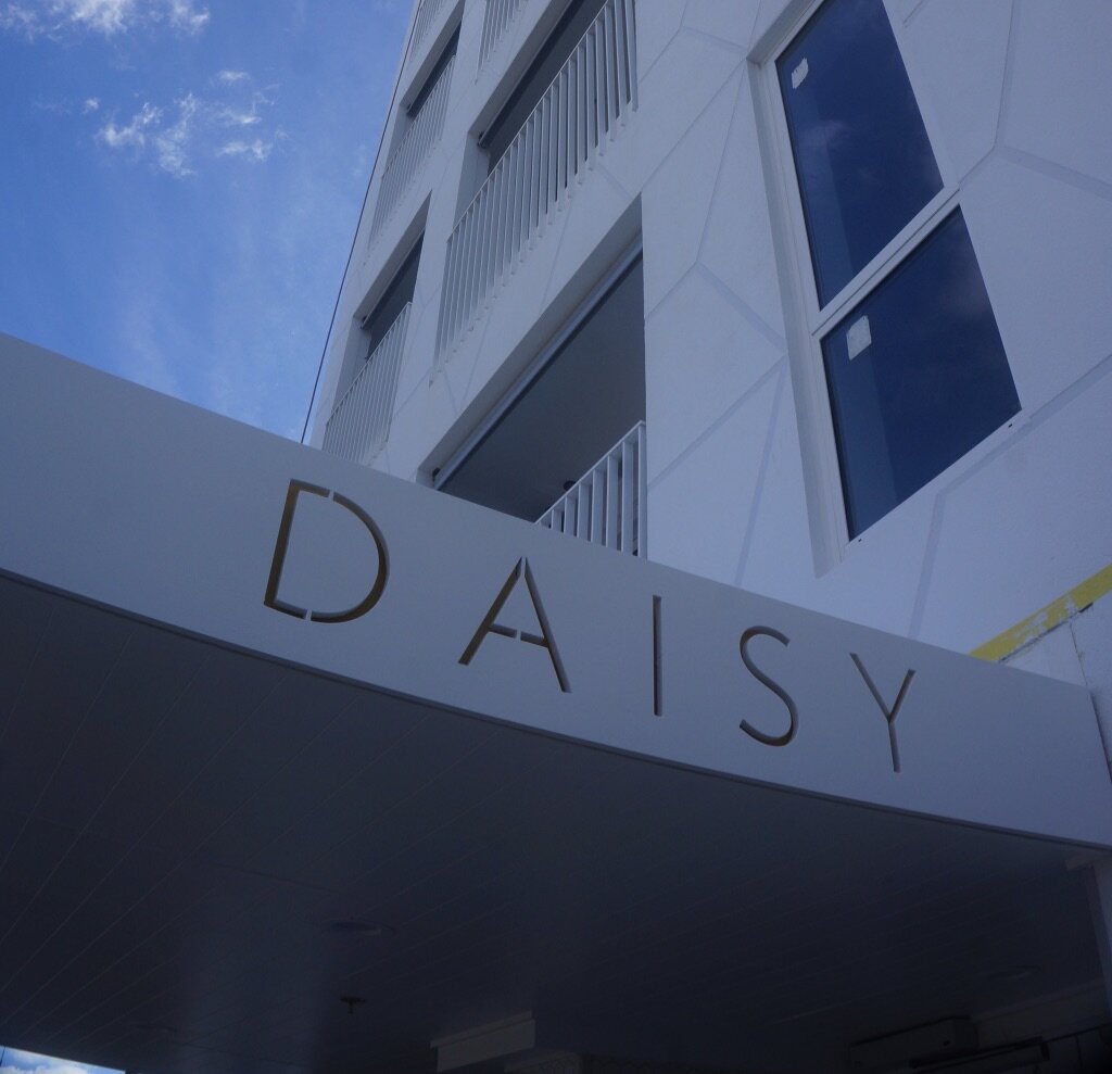 02 Daisy Entry.jpg