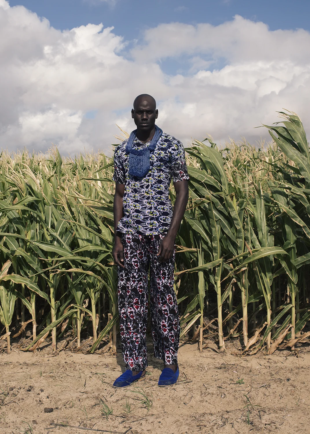 S.E.N.S.E.S. Orange Culture A/W 16:17 Lookbook Collaborations: Jewelry: Neon Zinn Shoes: Maxivive Bags: Nodrog Street Photography: Travys Owen at One League Agency Styling/Art Direction: Gabrielle Kannemeyer Models: Kwen Maye, Ronald Agbazagan, Kevwe, and Samuel Mukhuwana at 20 Model Management