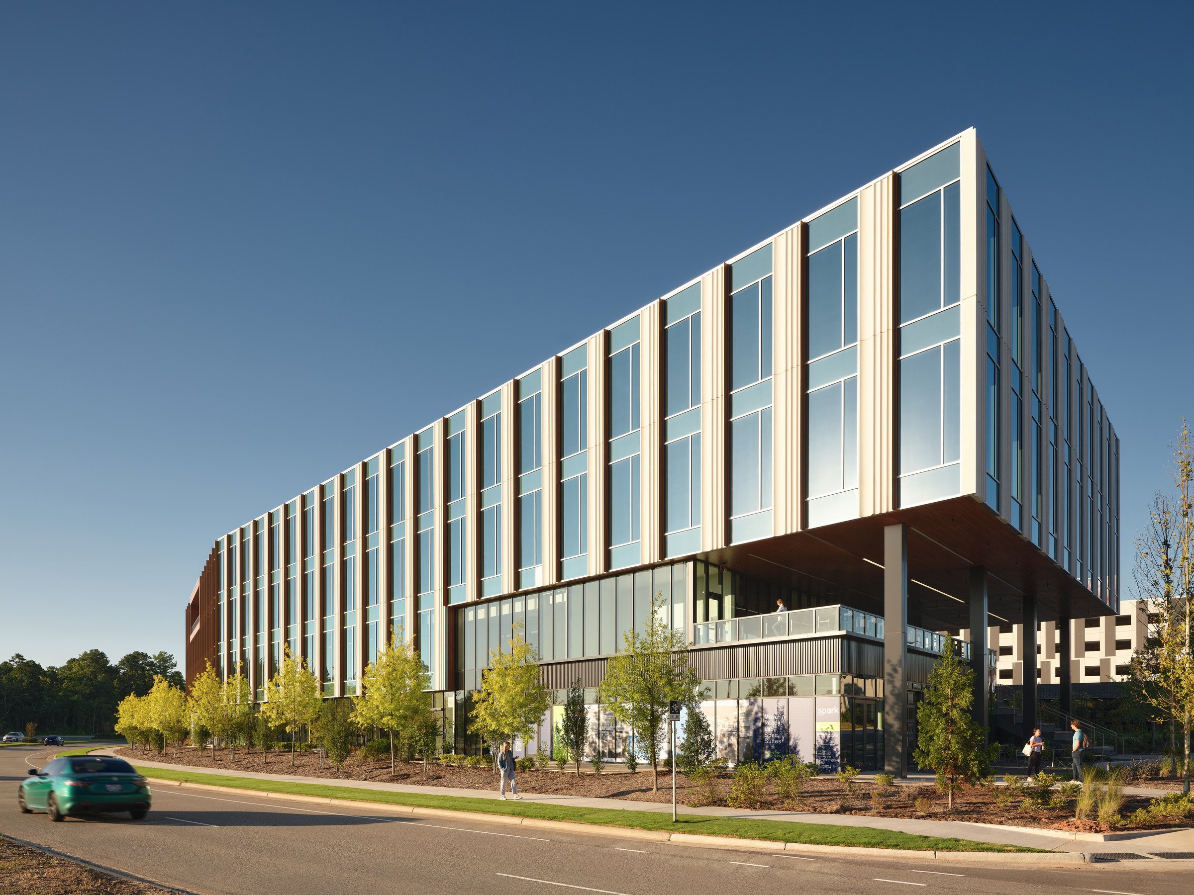  photography by Keith Issacs 