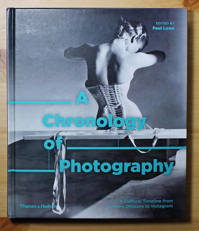 New blogpost up about A Chronology of Photography. 📖 This book came out earlier this year and is my favorite photography history book. To learn more about it, go to the link in my bio ➡️Teaching ➡️ Books with Nordlund
.
#bookswithnordlund is a weekly blog where I share art book recommendations. If you’re looking for a great art book over a specific topic, feel free to DM me or comment below 😀⬇️
