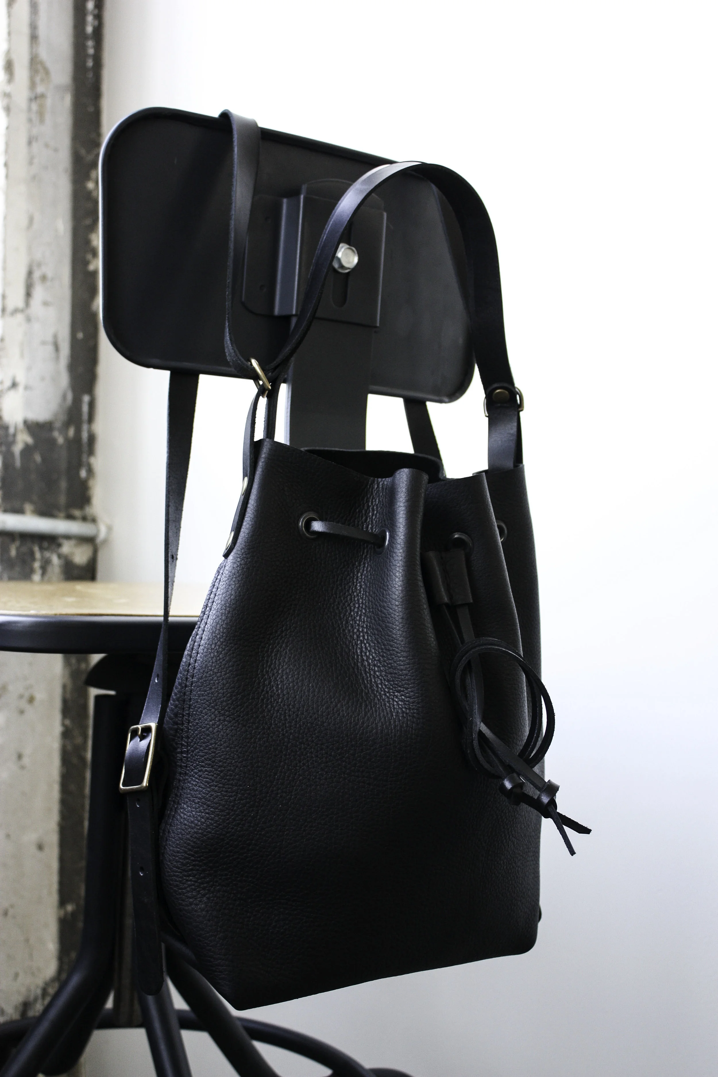 drawstring 3-way model 2.jpg