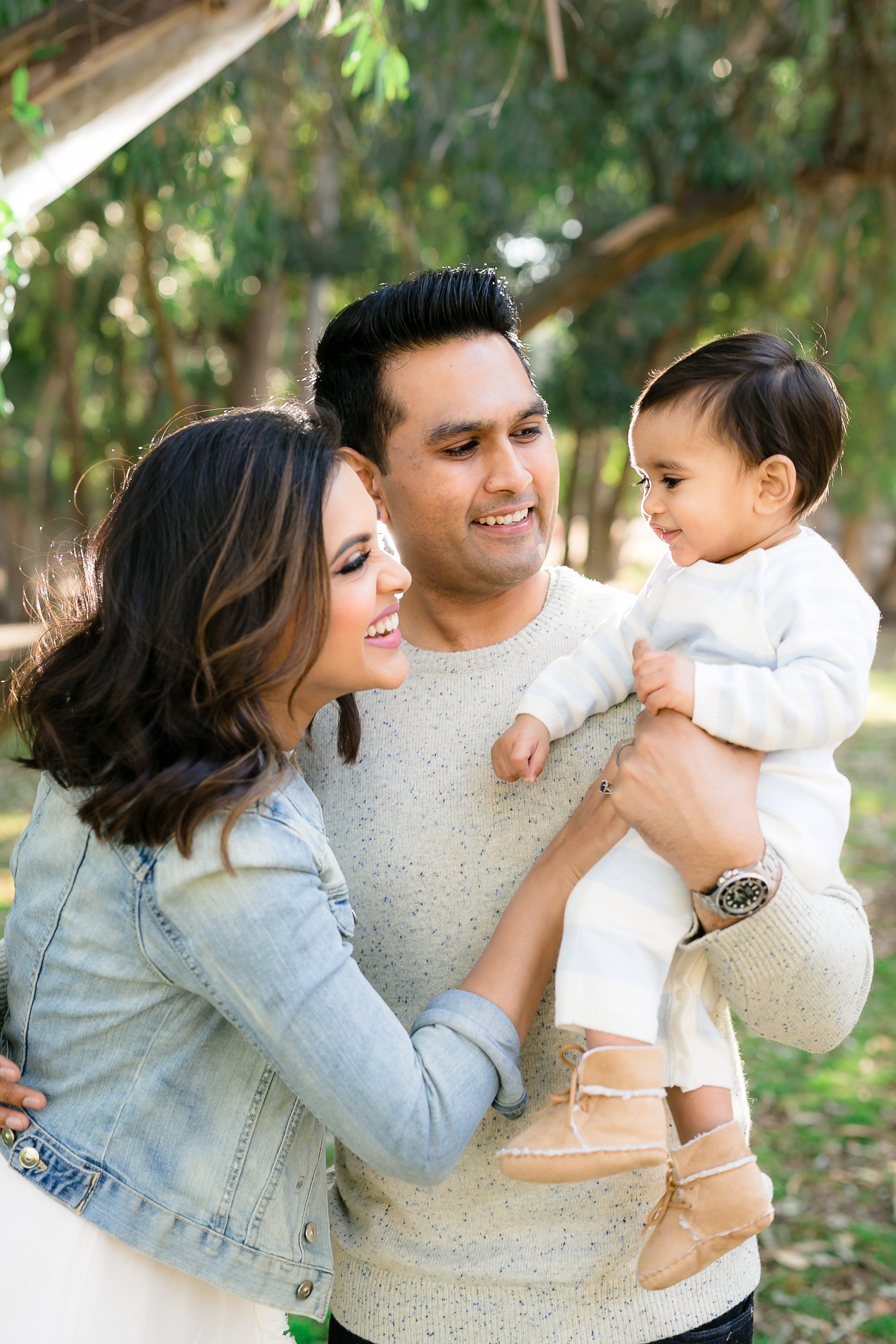 MeghanBlackPhotographyFamilySessionHuntingtonBeachPrint-0013.jpg