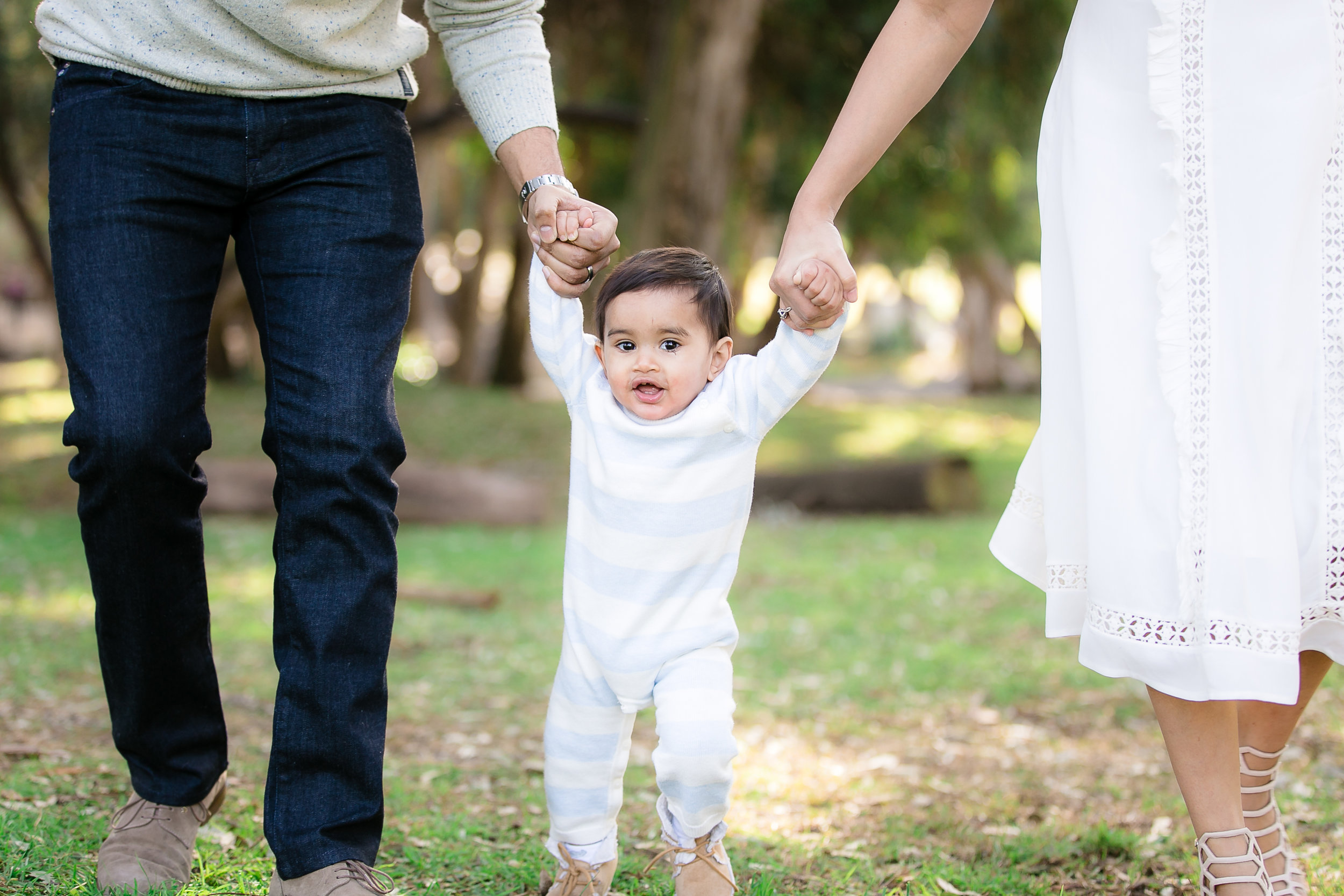 MeghanBlackPhotographyFamilySessionHuntingtonBeachPrint-0042.jpg