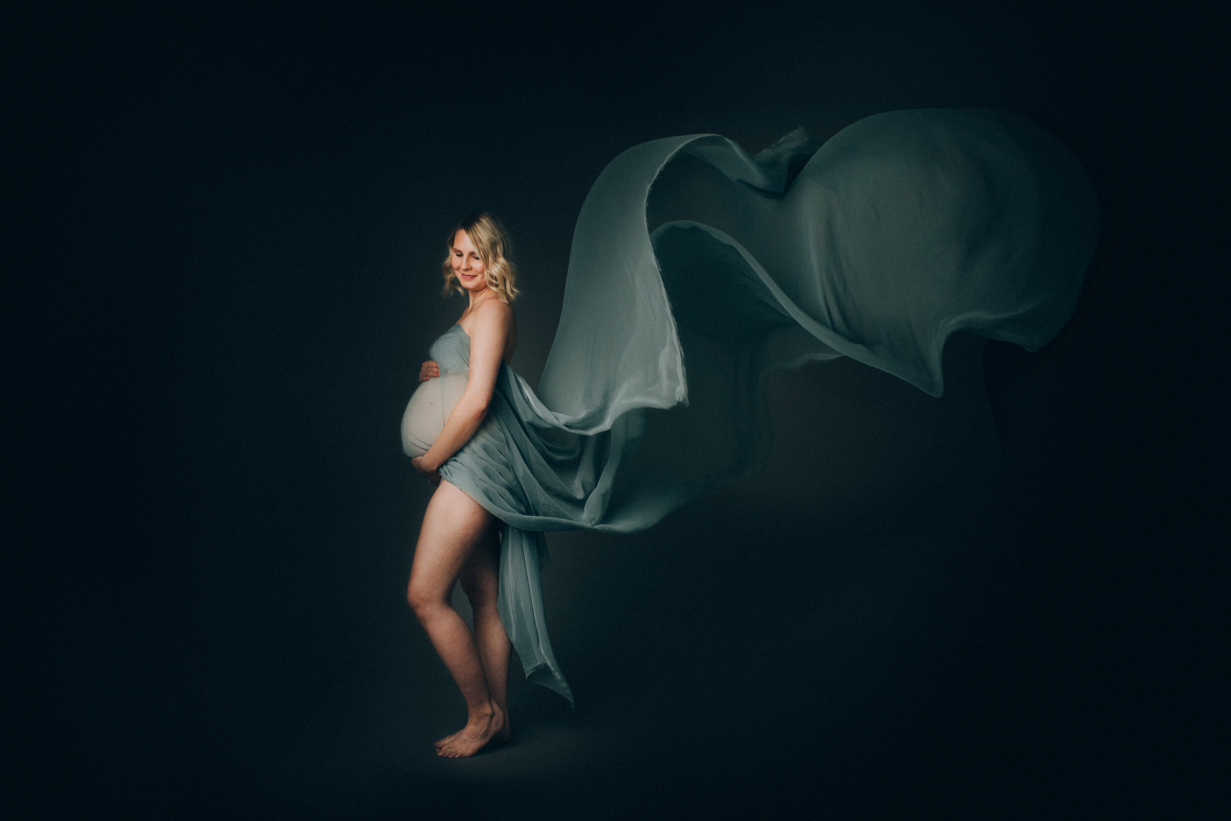 Odotuskuvaus/ Maternity