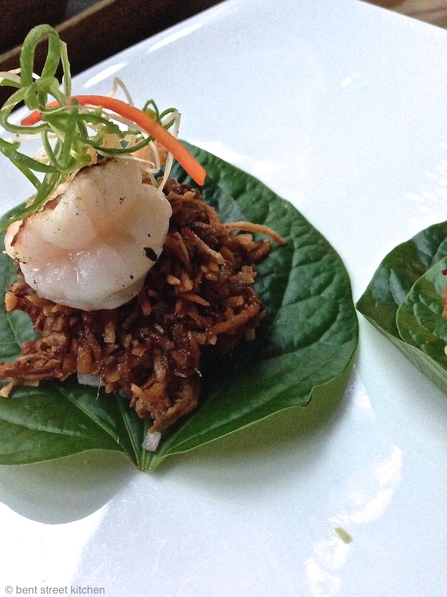 prawns on betel leaf