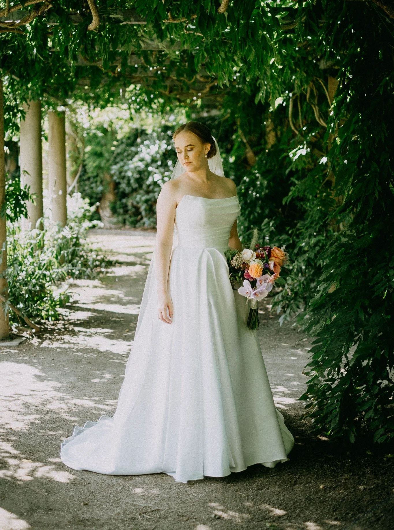 Benedikte ☀️

#weddingphotography #weddingphotographer #weddingphotos #weddinginspiration #weddingday
#destinationwedding #elopementphotographer #brideandgroom #weddingdetails #authenticlovemag
#lookslikefilm #dirtybootsandmessyhair #theknot #junebug