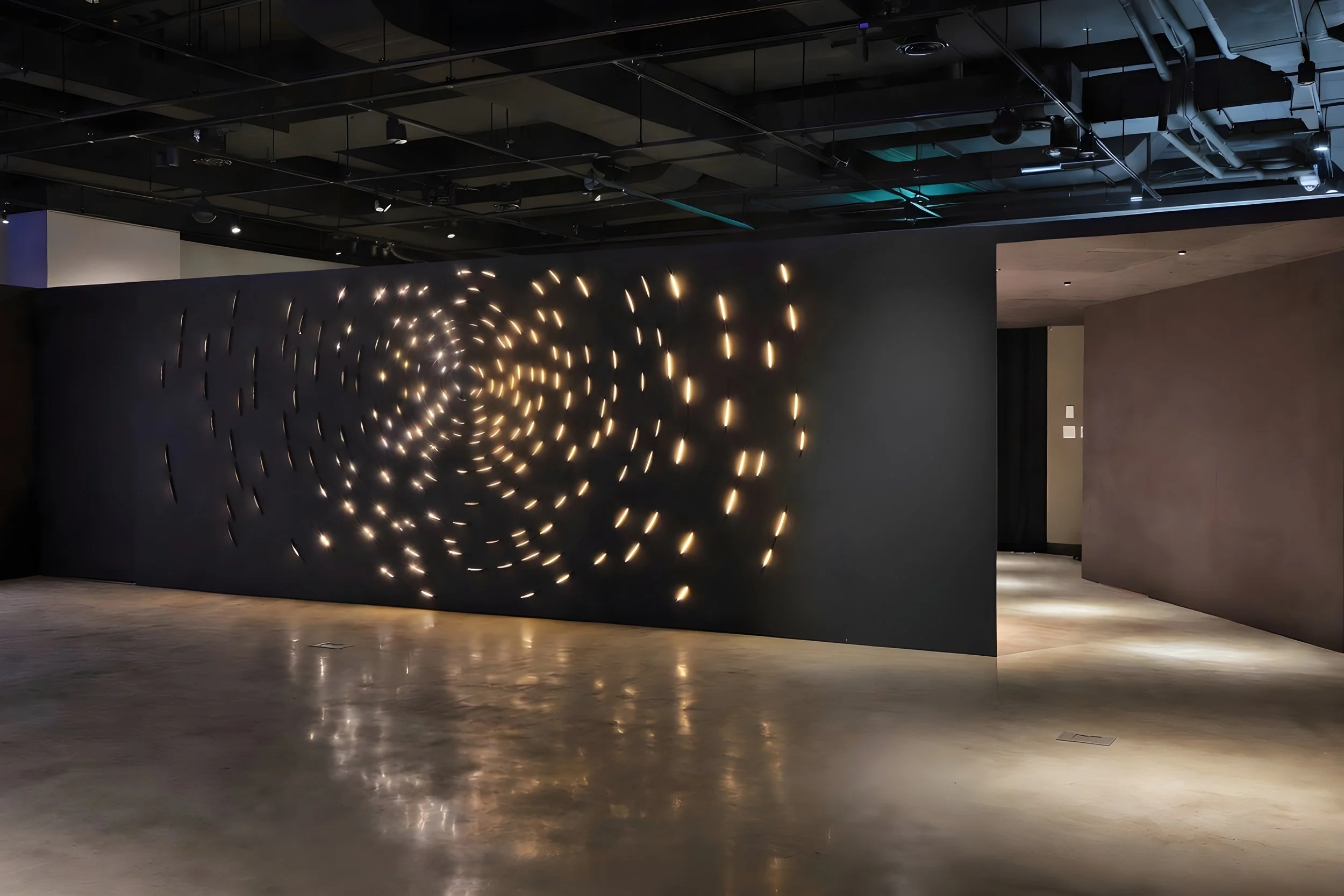 전시장 이미지_조민상 별의 궤적_2023_1.jpg