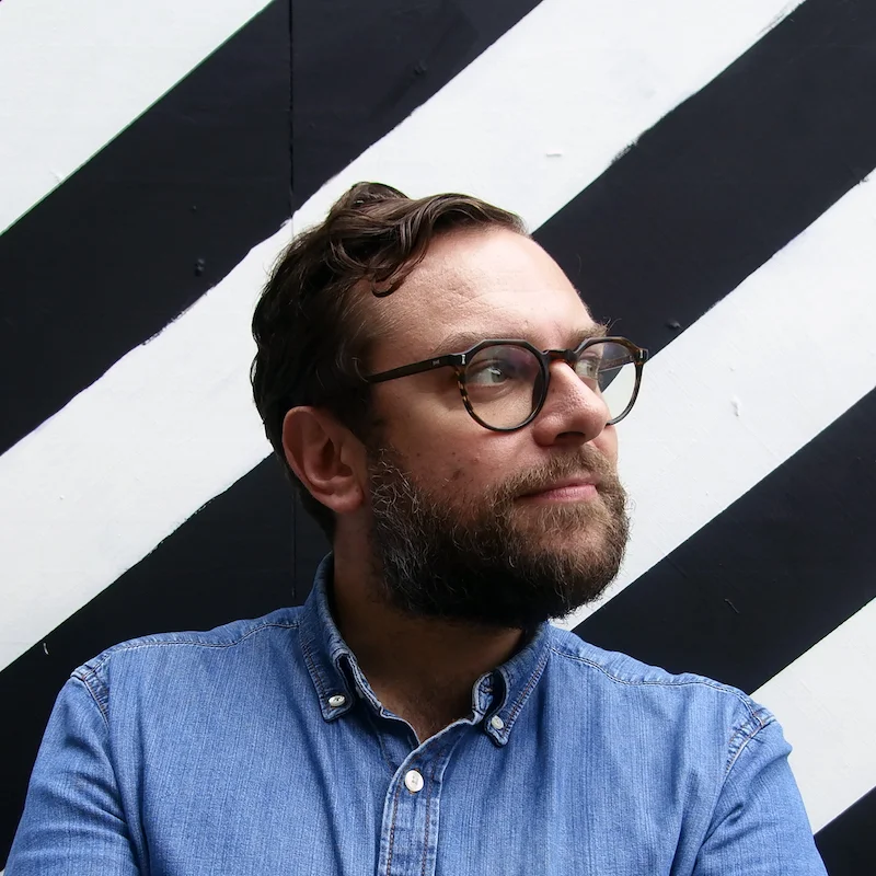 Michael Brenner is a graphic designer and teacher. Before joining DATA4CHANGE he was the Design Director at Beyond Words Studio. Prior to this he worked for design studios in New York City and ran his own studio in Rotterdam, where he also taught at the Willem de Kooning Academy.