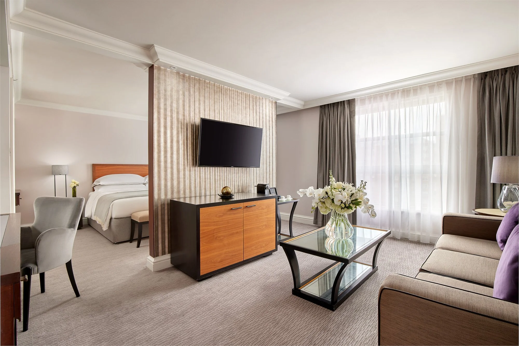 Hyatt_Churchill_13_low.jpg
