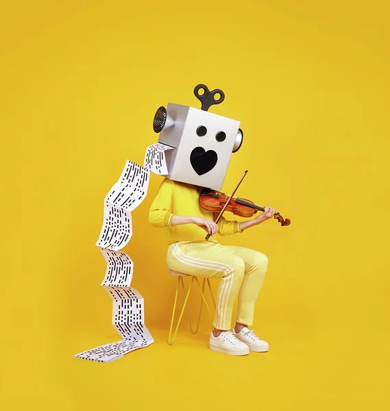 MUSEUM SPEELKLOK ROBOT HEAD