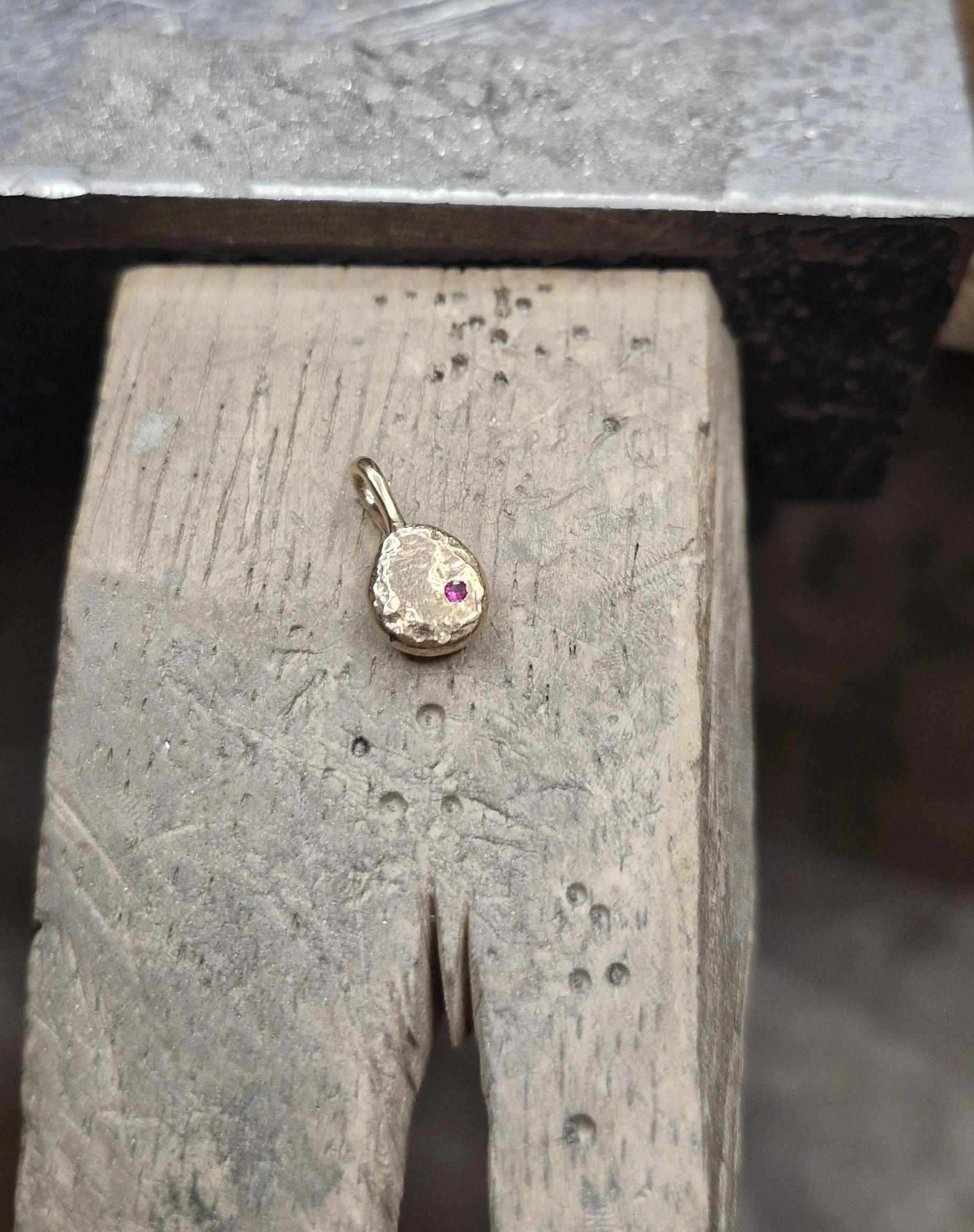 Molten Nugget Dot Pendant with Ruby (2).jpg