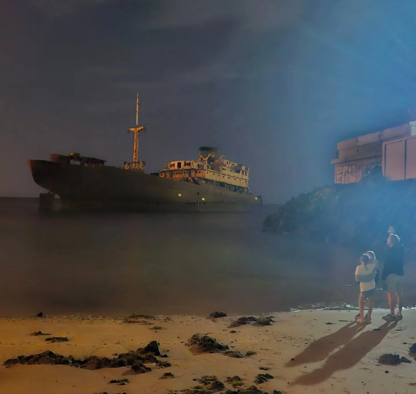 BACK
I'm now back from a lovely, much needed break on Lanzarote!
Working my way through emails and messages and straight back onto my commissions and repair list. 

We always drive by the 'ghost ship' on journeys up to Costa Teguise so headed down on