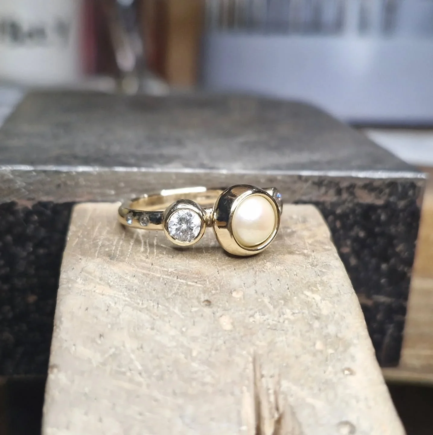 BESPOKE
Sharing this sentimental beauty from the end of 2025.
My client came to me wishing to remodel one large ring into two that she could easily wear, one in white gold to celebrate an upcoming special anniversary and this one. Re-using the yellow