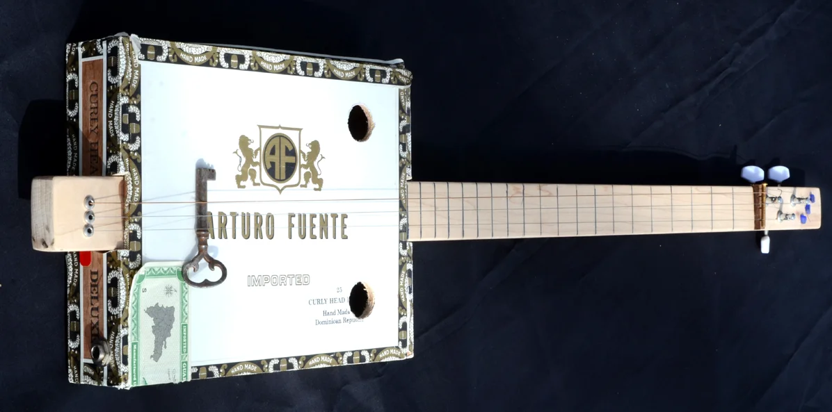 Cigar-box1.jpg