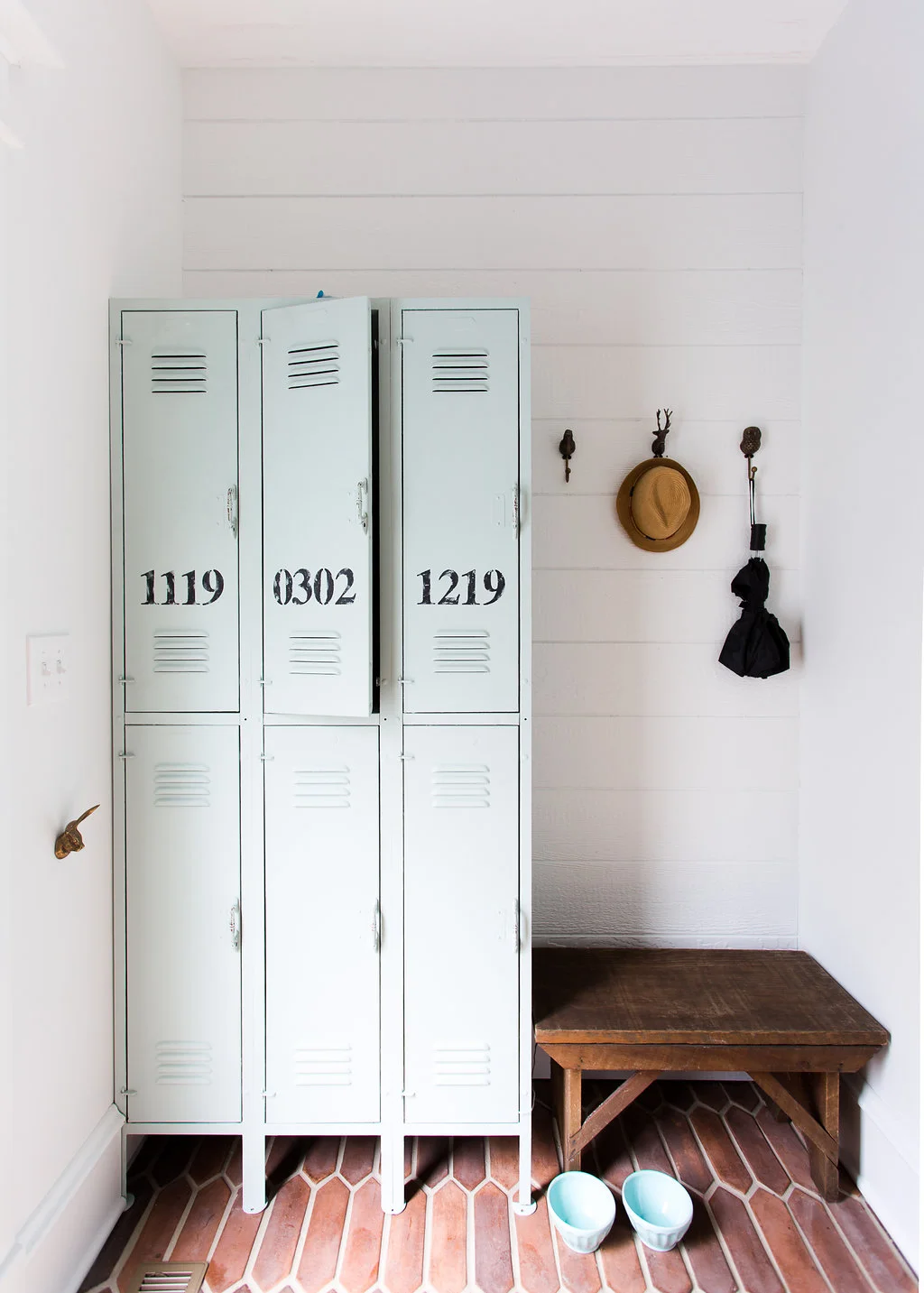 ember-cmr-mudroom-5167.jpg