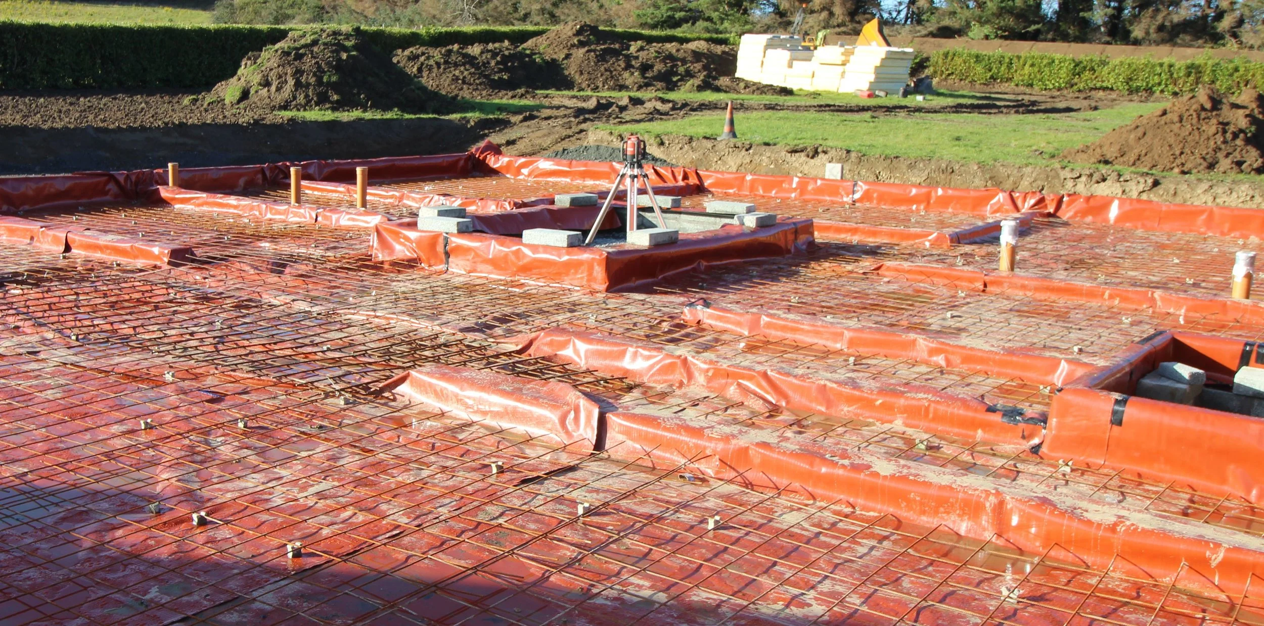 Radon+barrier+on+footprint+of+house.jpg