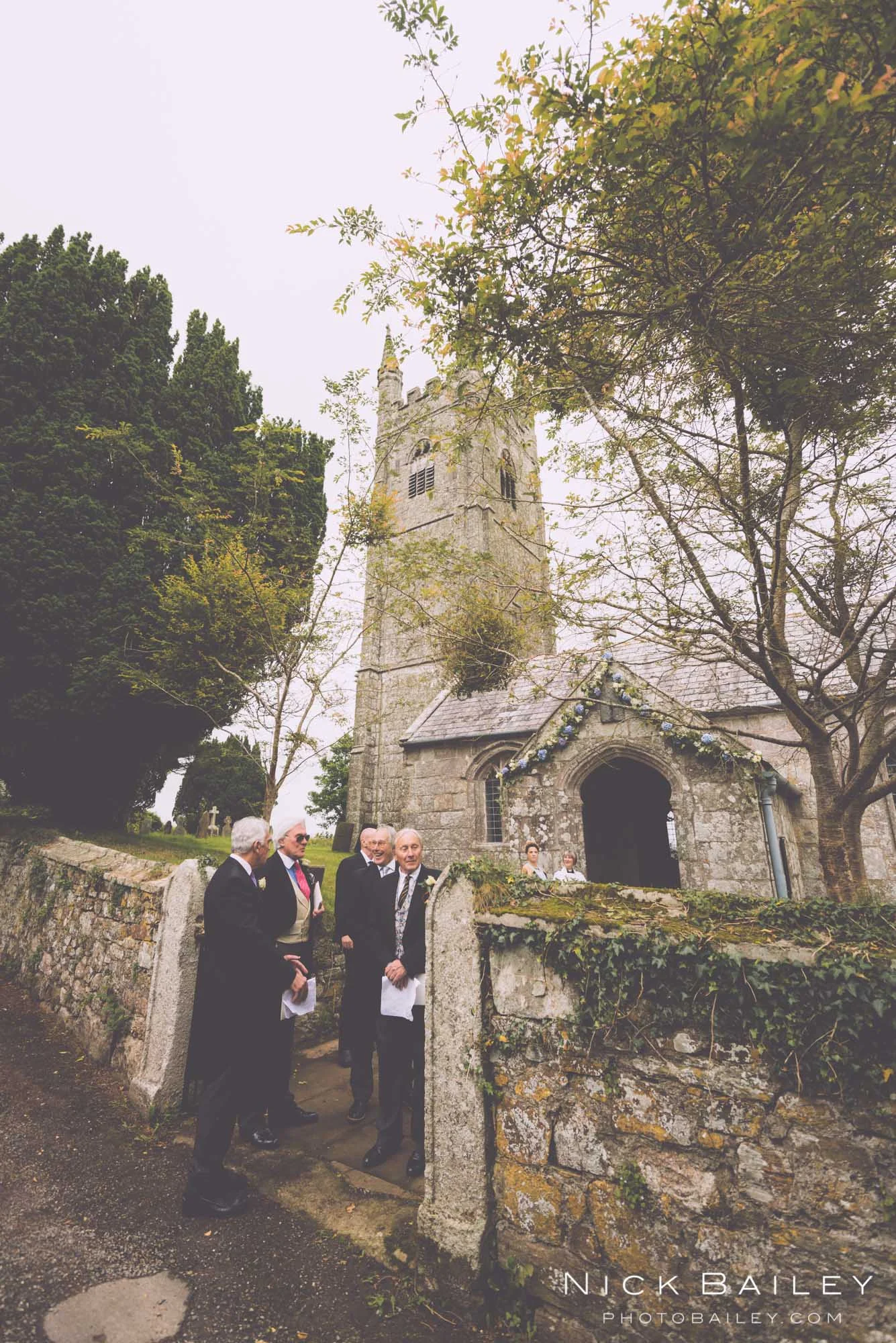 wedding-photographer-cornwall-24.jpg