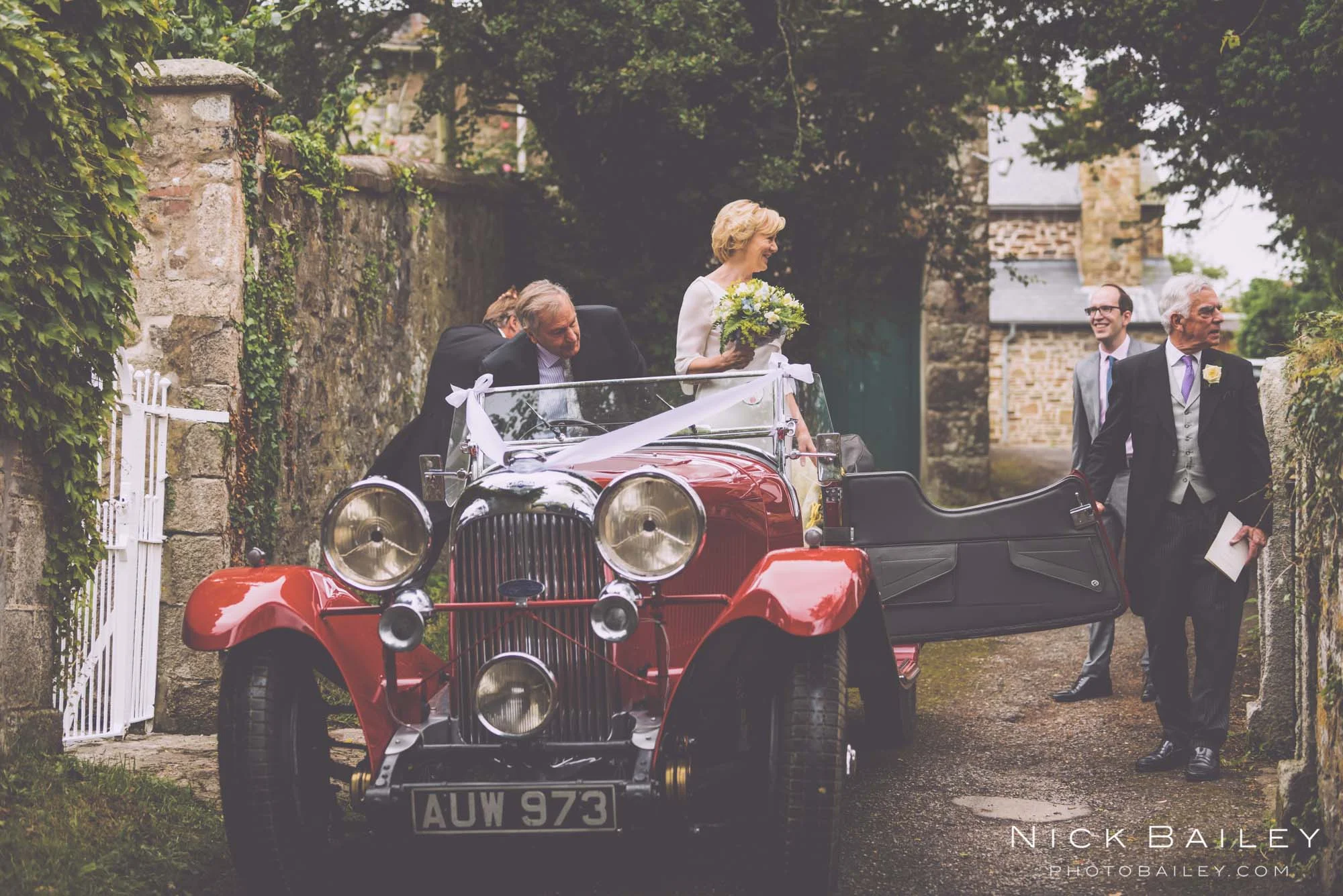 wedding-photographer-cornwall-30.jpg
