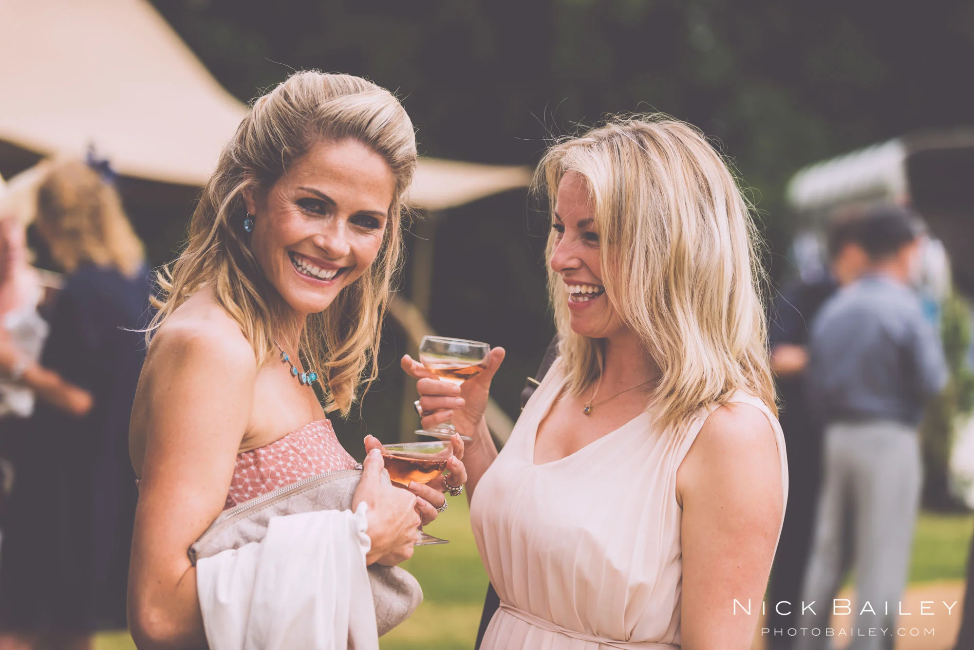 wedding-photographer-cornwall-78.jpg