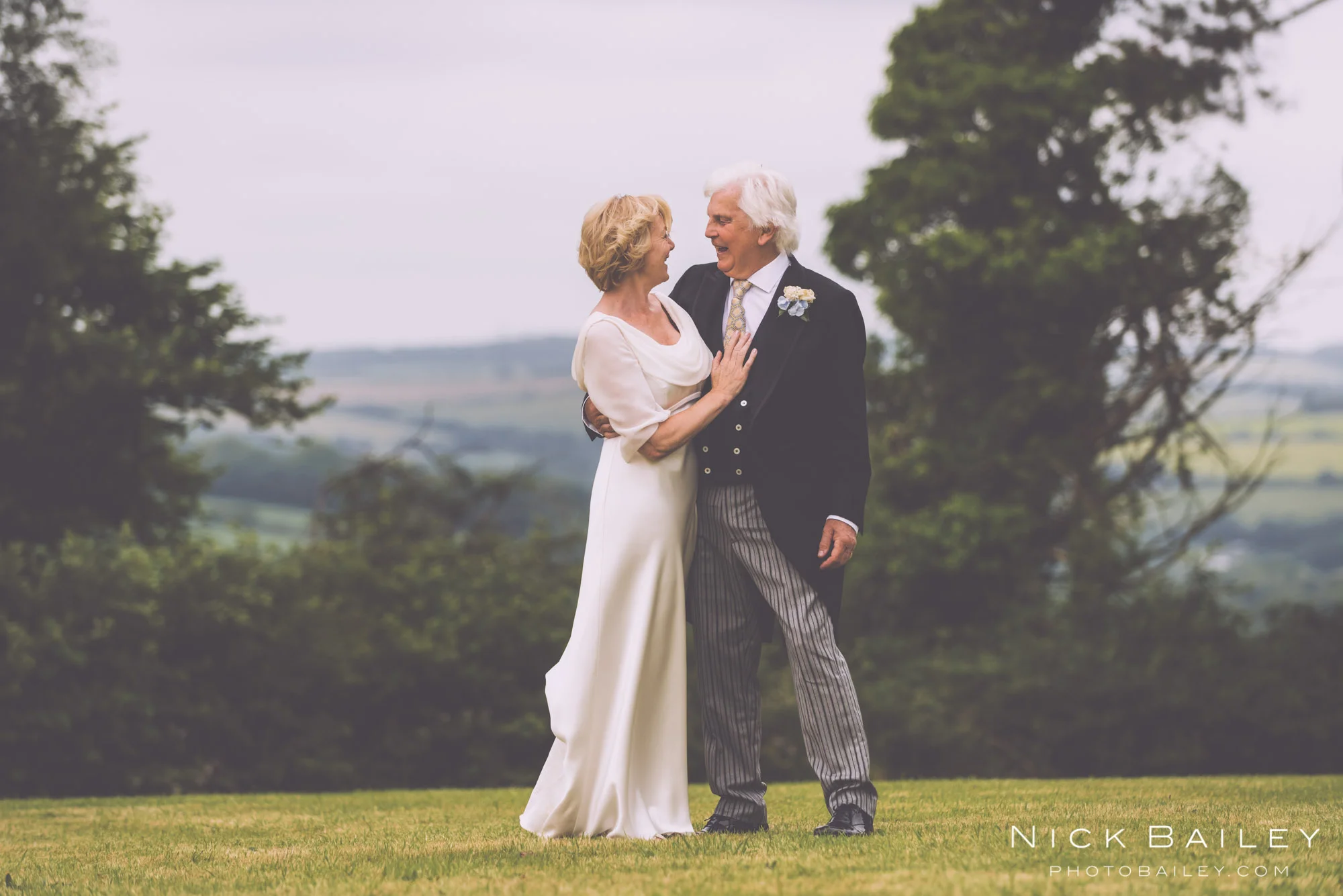 wedding-photographer-cornwall-92.jpg