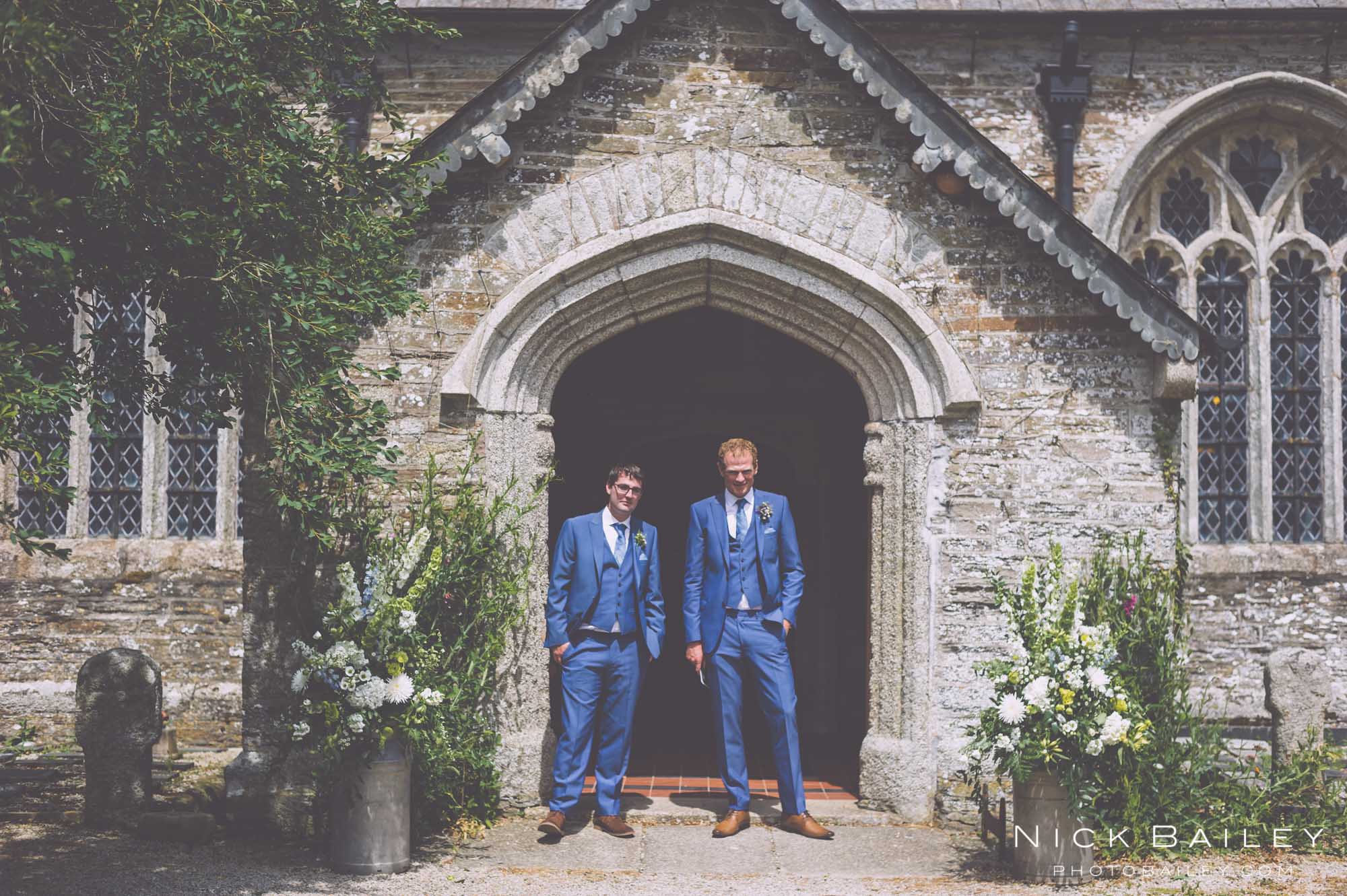 roscarrock-weddings-25.jpg