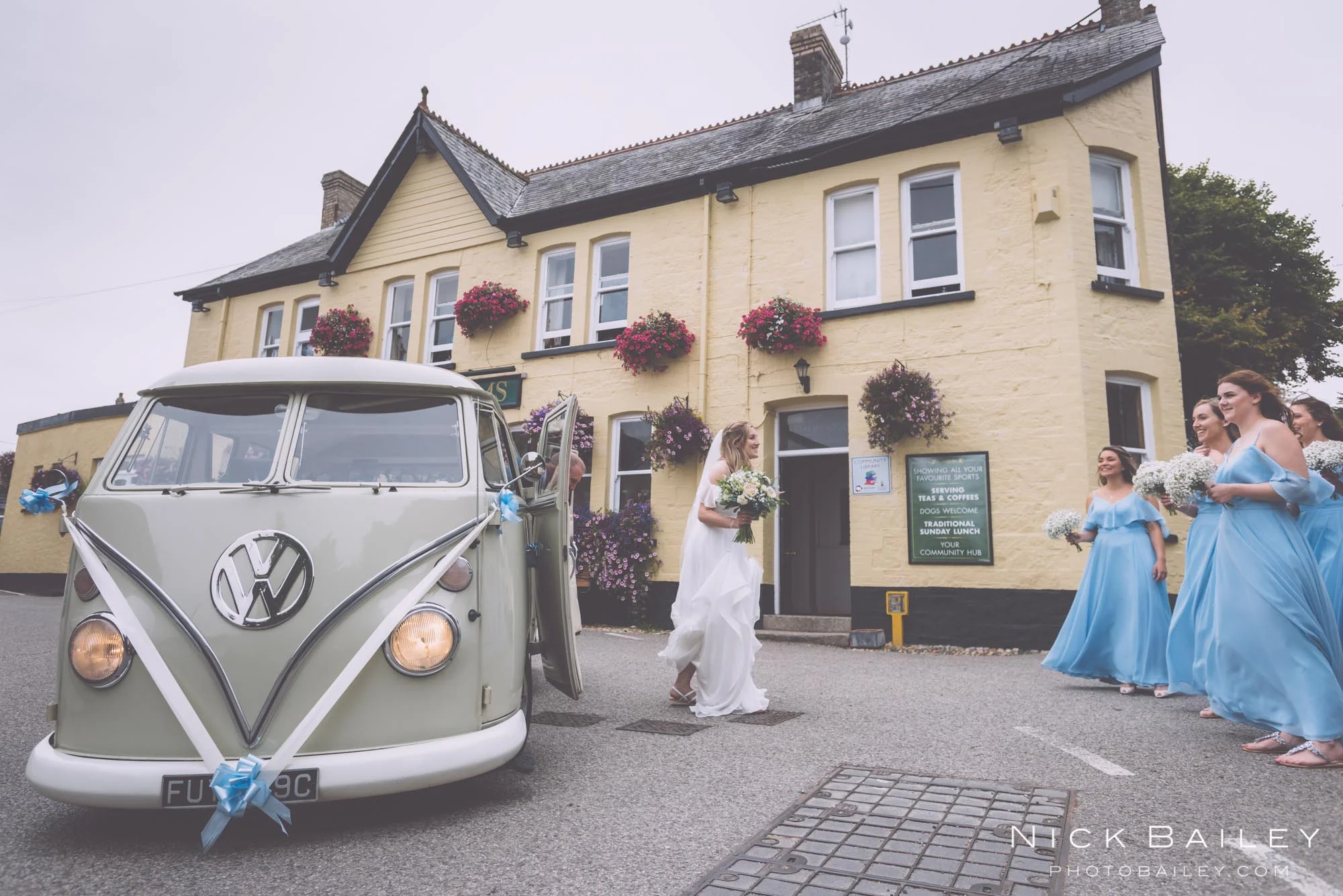 bre-pen-farm-weddings-11.jpg