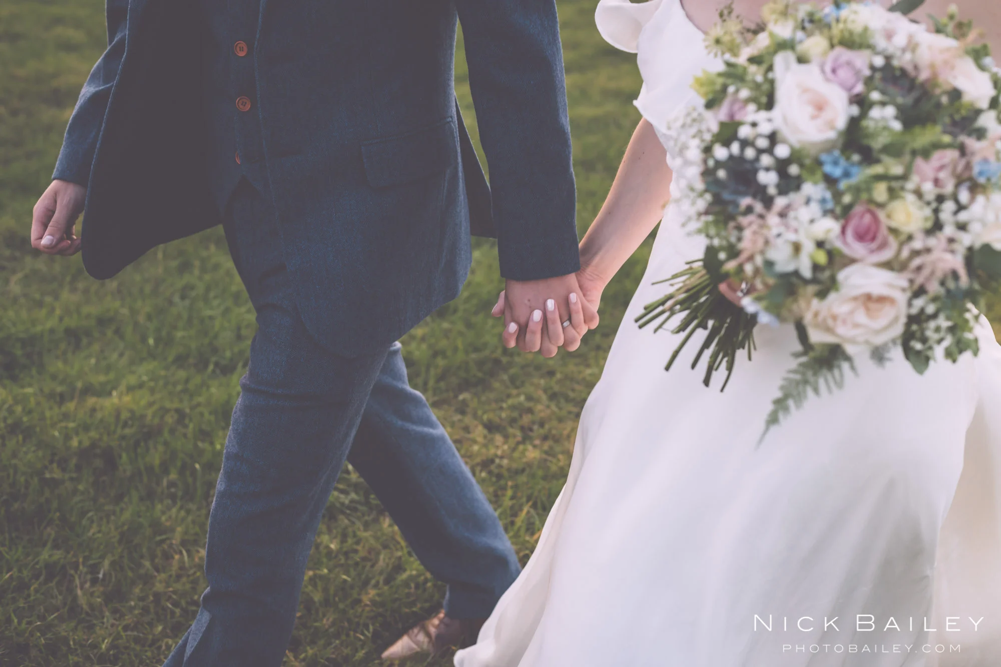 bre-pen-farm-weddings-63.jpg