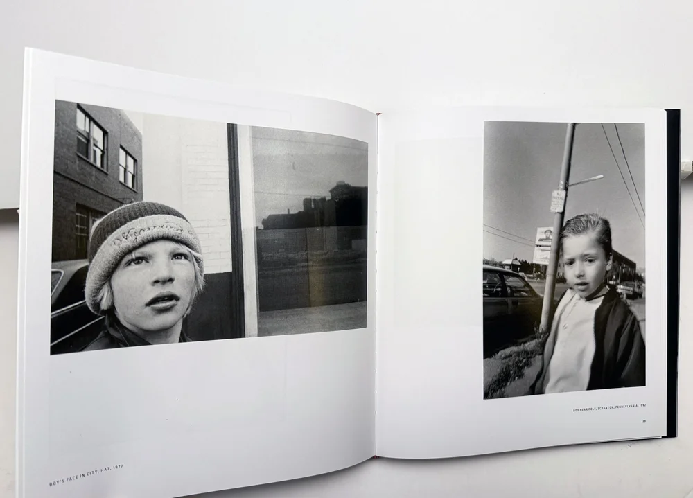 アート・デザイン・音楽 Frame / Mark Cohen Books - PhotoBookArts