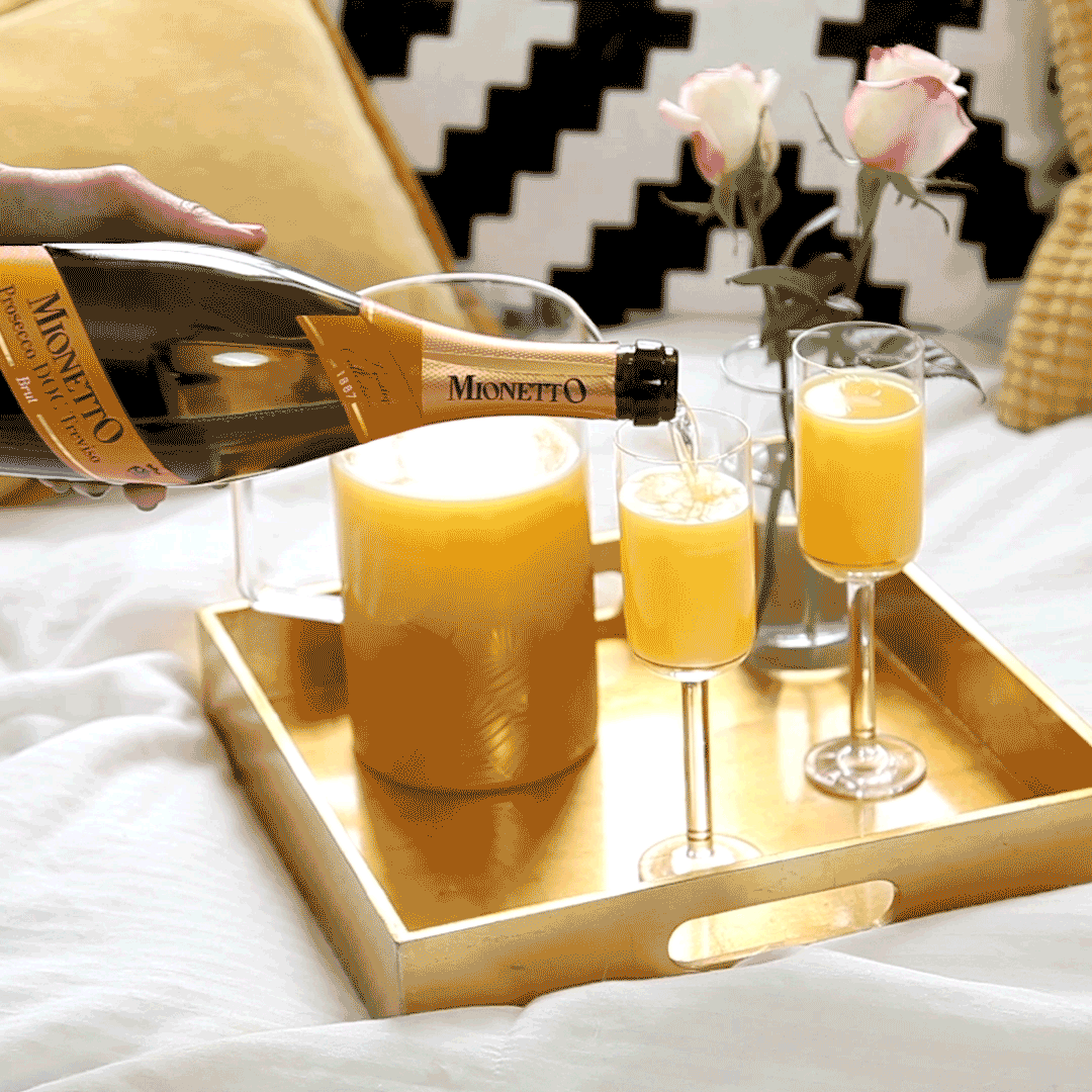 Mionetto_Evergreen_Breakfast_CF_H264.gif