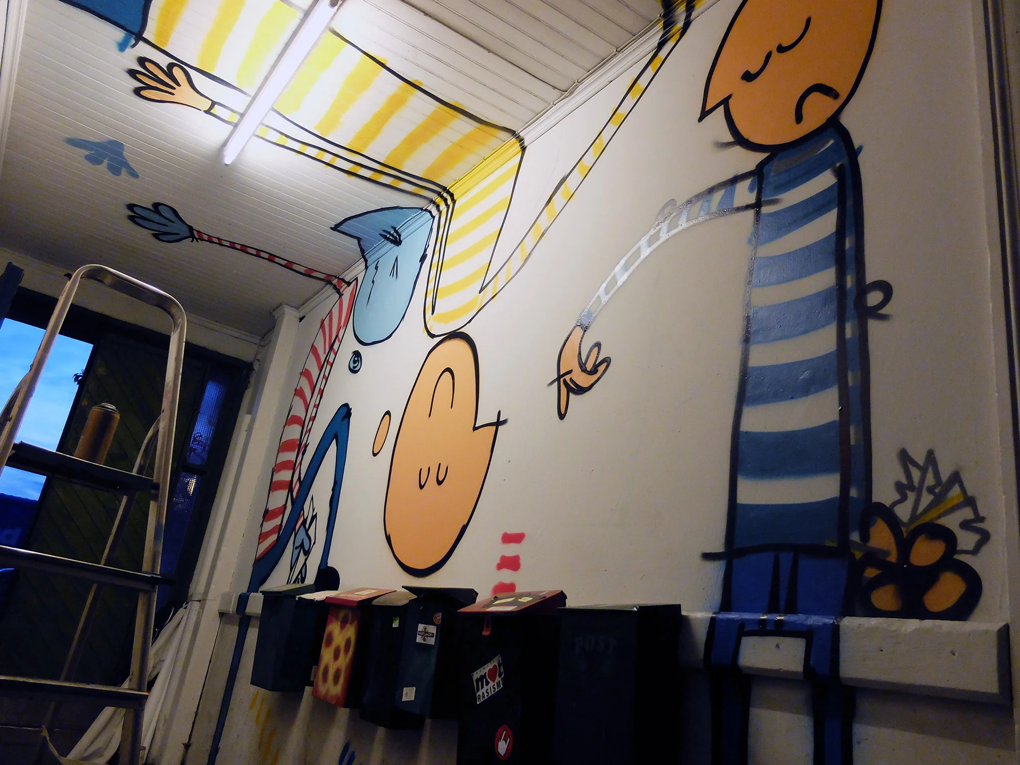 Sykt hvor mye personlighet det ligger i de tre strekene. Øye,øye og munn. Og, selvsagt  så teller kroppsholdningen, men ja, jeg skjønner hva jeg mener. 