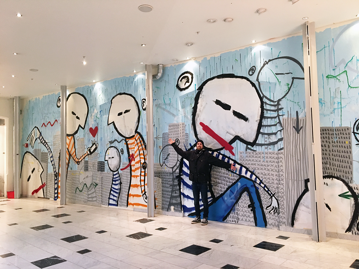 Greit å ta bilde av veggen med meg som størrelsesindikator. Jeg er 190 cm. Så vet du det.