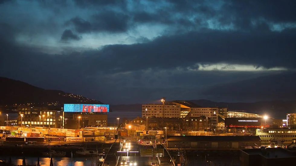 Nydelig lys/stemning med Reddbarna i det gyldende snitt. © Vegard Eggen